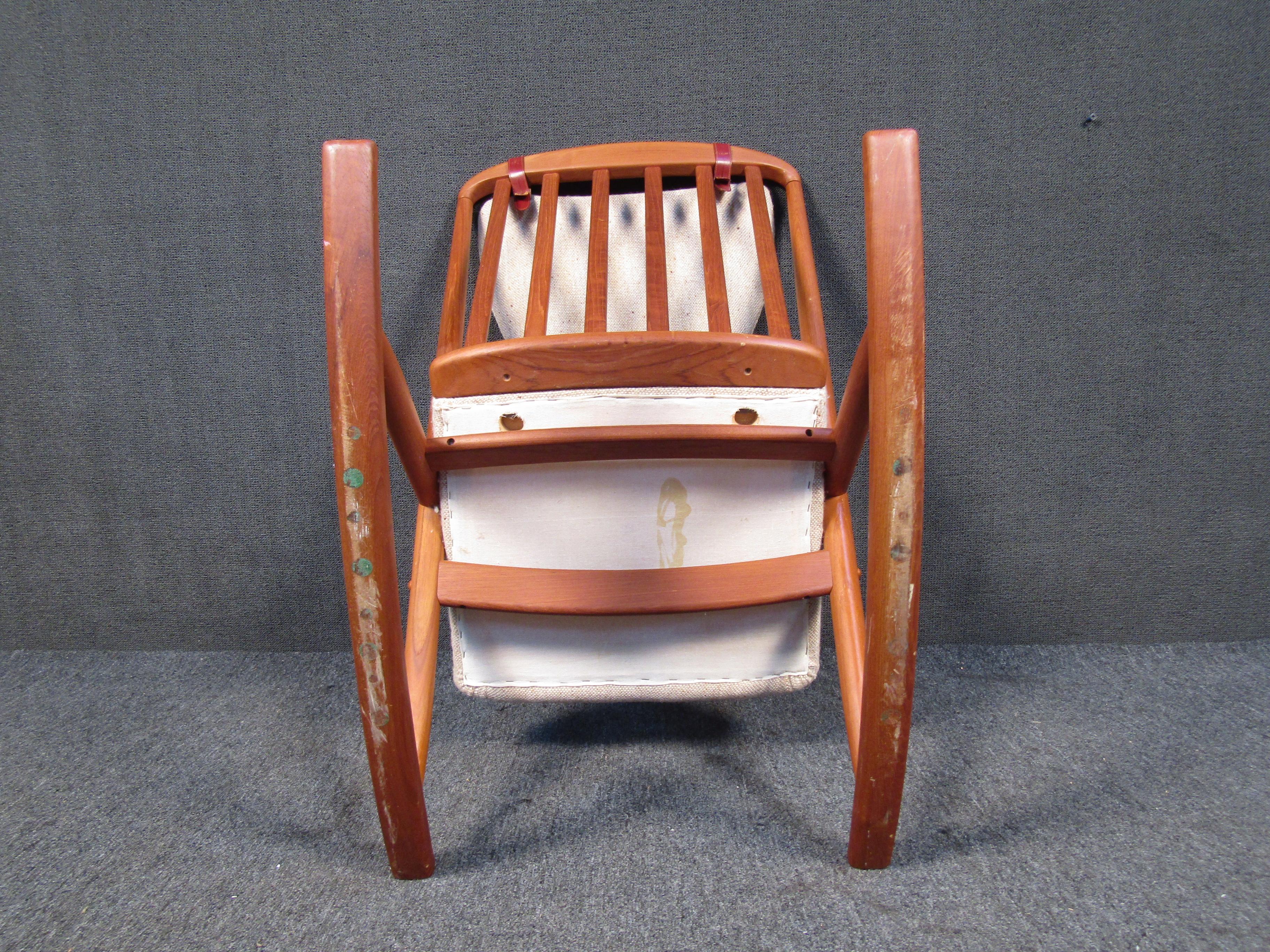 Vintage Danish Rocking Chair in the Style of Benny Linden 1