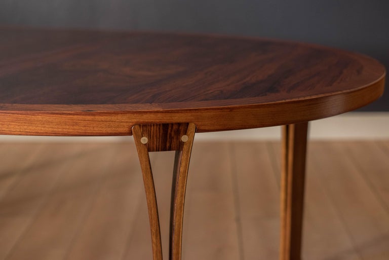 Vintage Danish Rosewood and Brass Oval Extension Dining Table For Sale 1