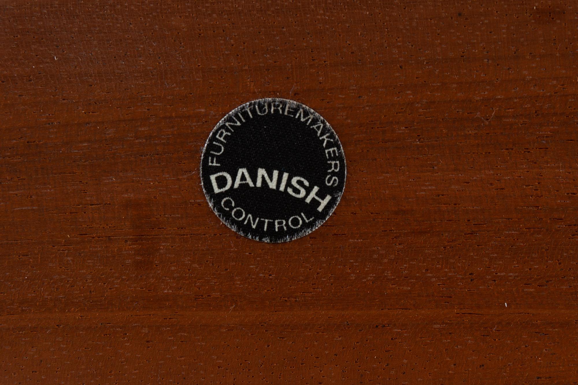 Vintage Danish Rosewood Cabinet, 1960s 15