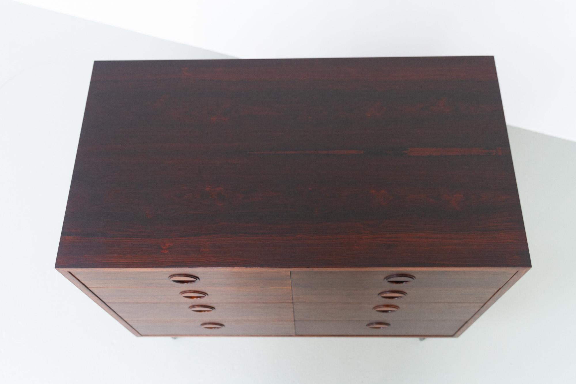 Vintage Danish Rosewood Chest of Drawers by Hg Furniture, 1960s 4