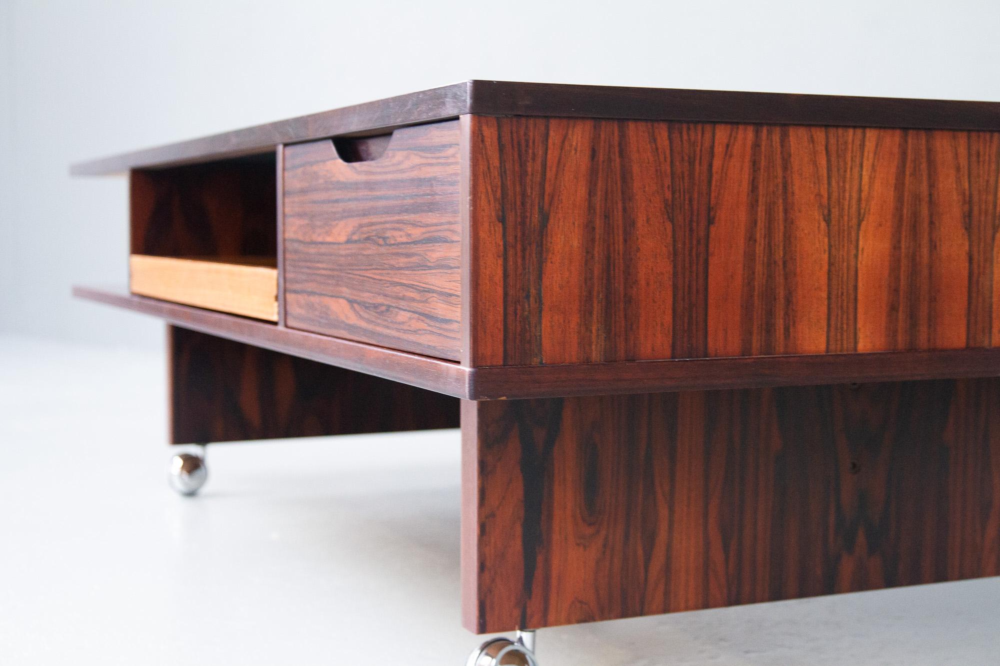 Vintage Danish Rosewood Coffee Table, 1960s For Sale 11