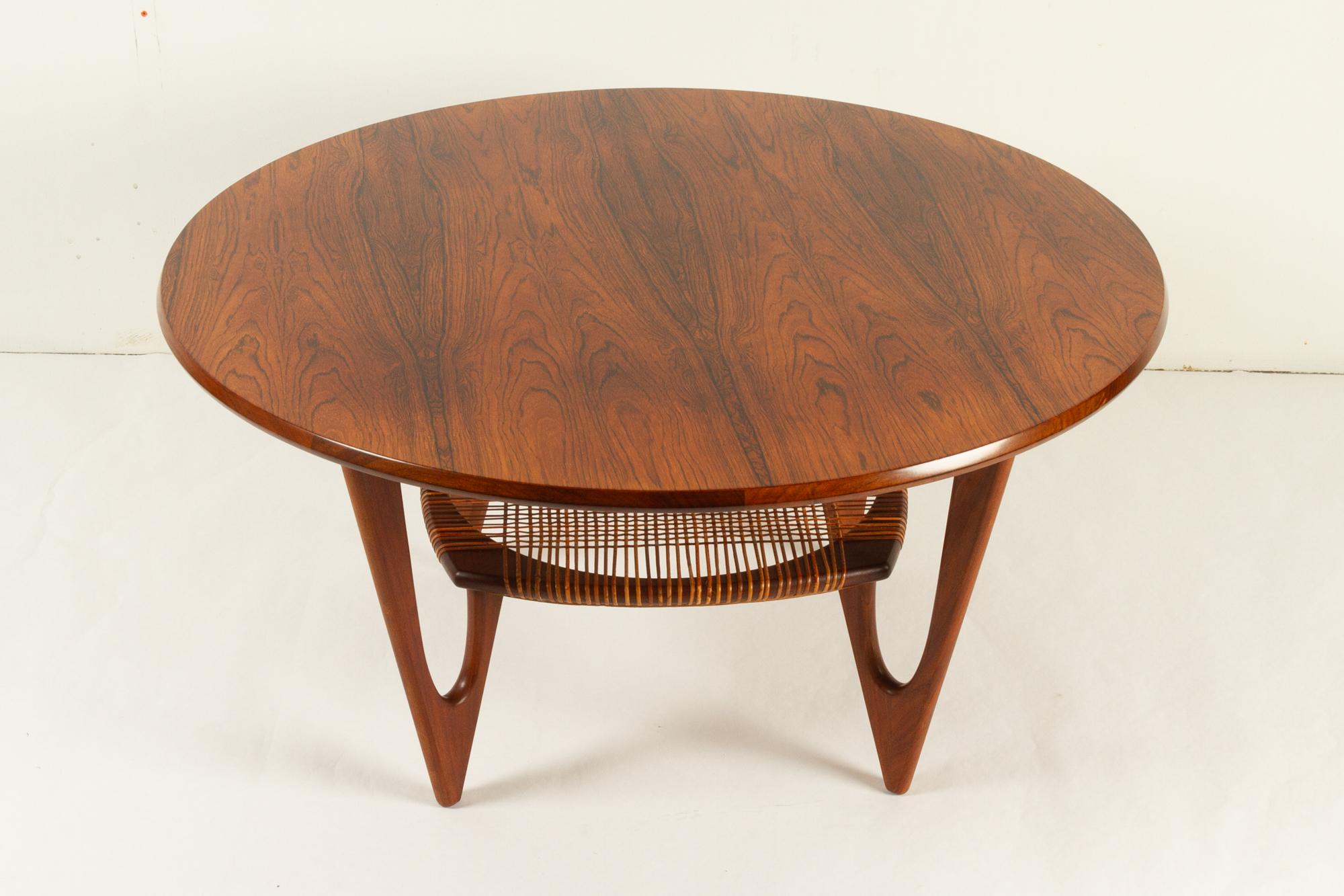 Vintage Danish Rosewood Coffee Table by Kurt Østervig for Jason Møbler, 1950s In Good Condition In Asaa, DK