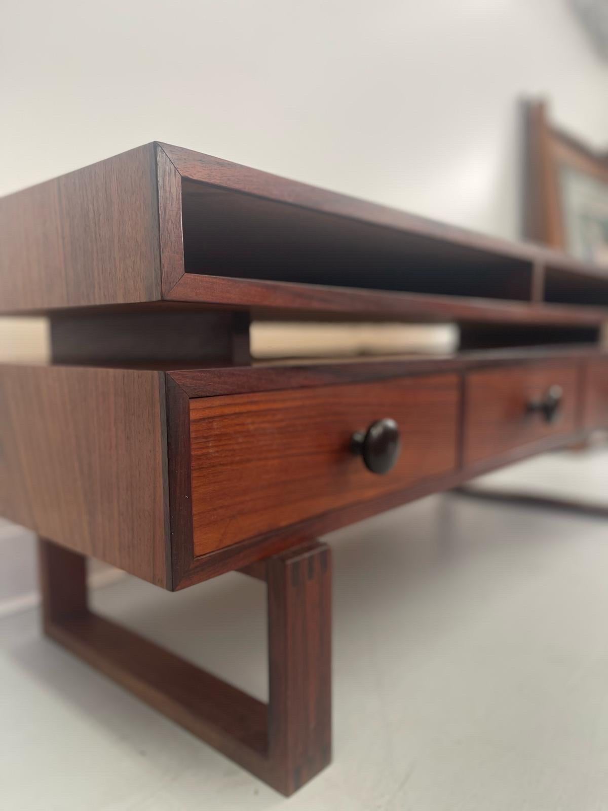 Vintage Danish Rosewood Console Coffee Table. Uk Import. For Sale 3