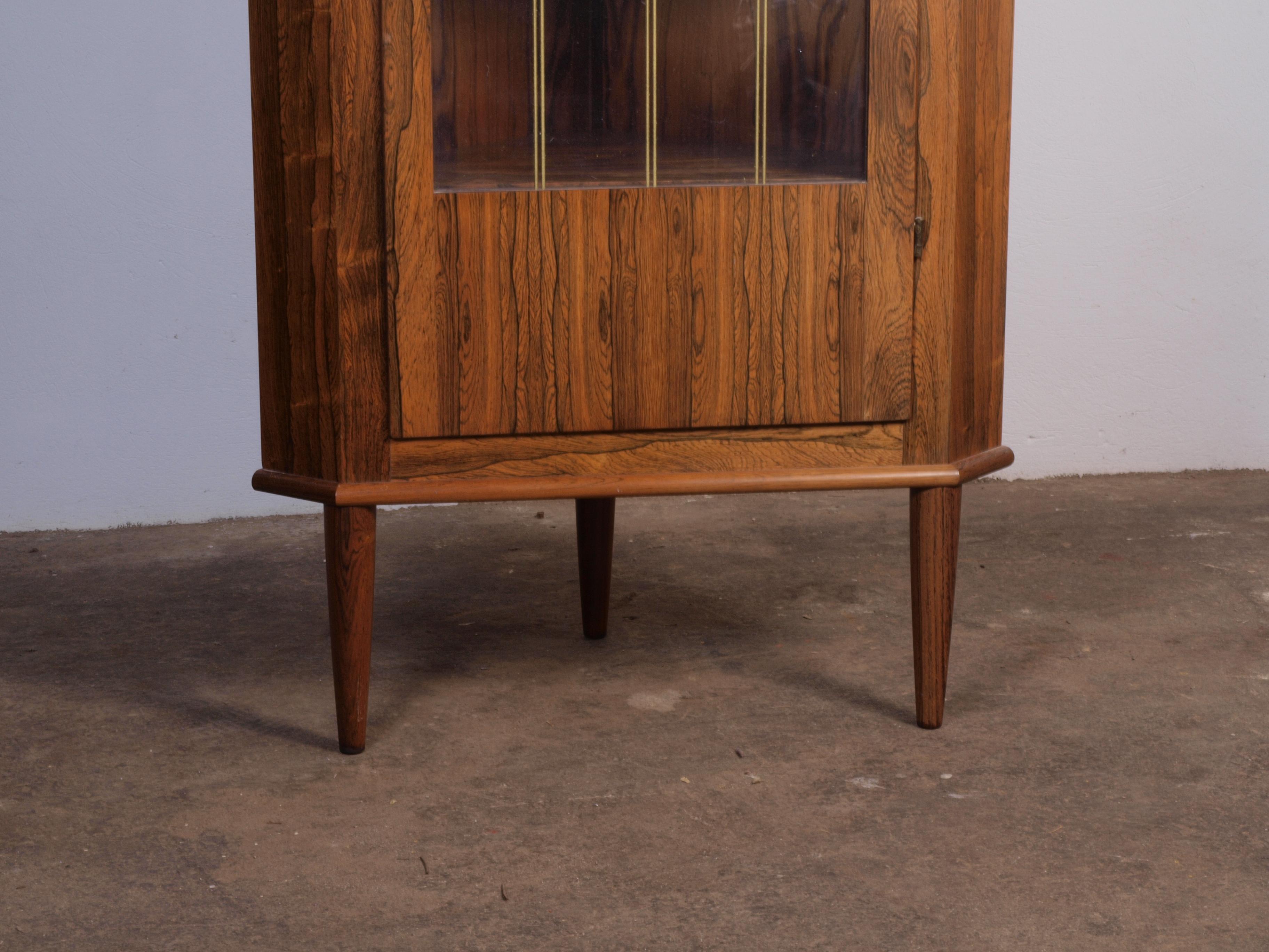 Vintage Danish Rosewood Corner Cabinet, 1960 For Sale 1