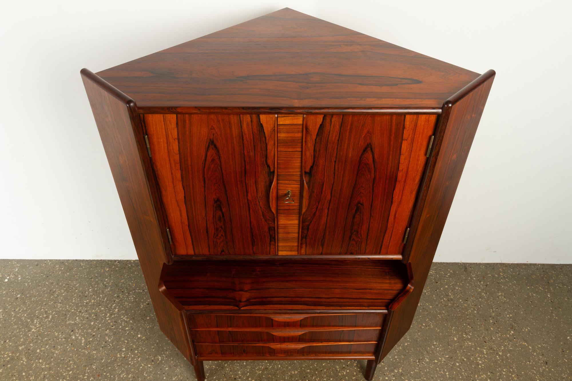 Vintage Danish Rosewood Corner Cabinet, 1960s 8