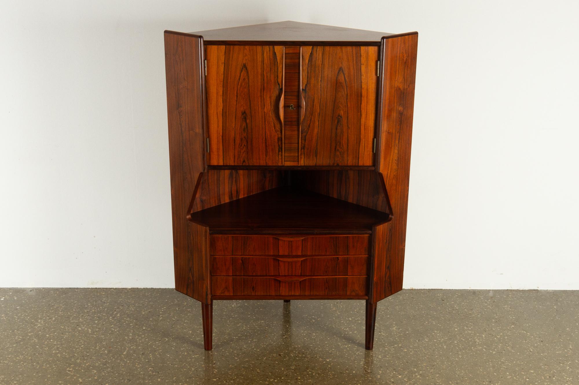 Mid-Century Modern Vintage Danish Rosewood Corner Cabinet, 1960s