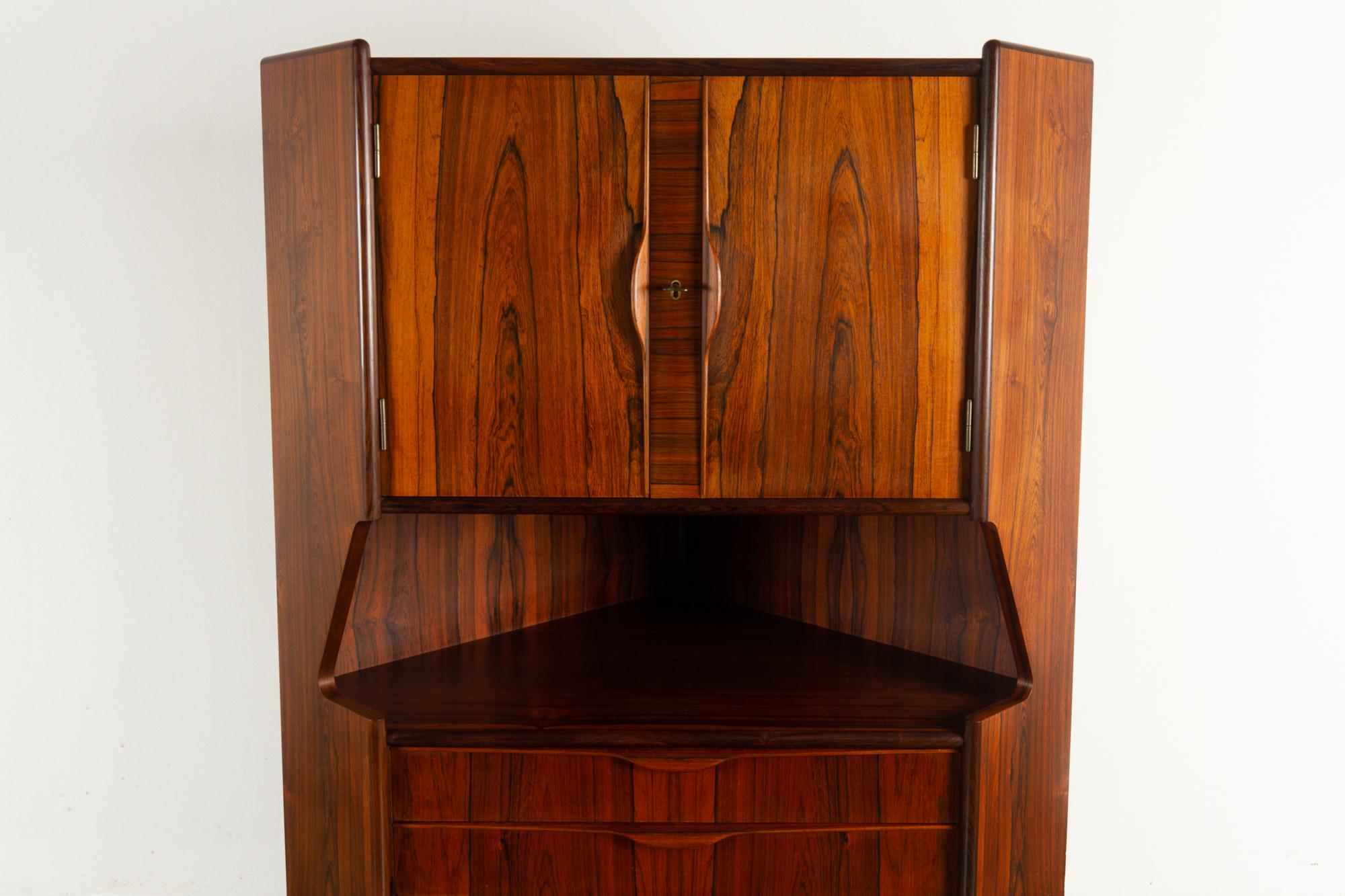 Mid-20th Century Vintage Danish Rosewood Corner Cabinet, 1960s