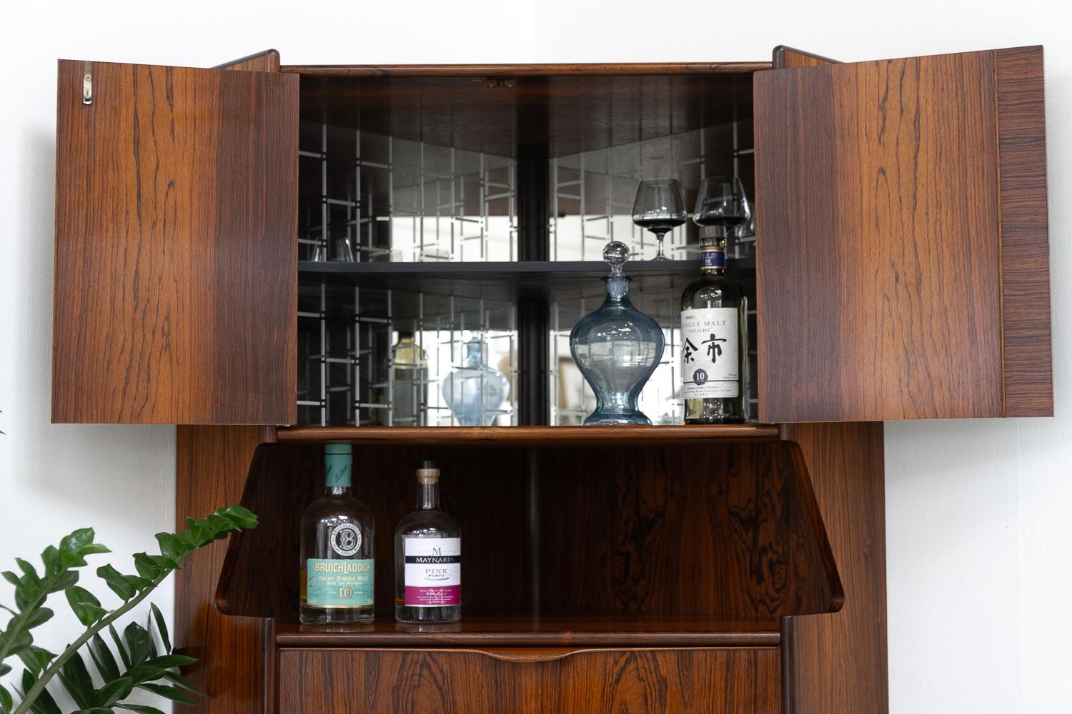 Vintage Danish Rosewood Corner Cabinet with Dry Bar, 1960s. 15