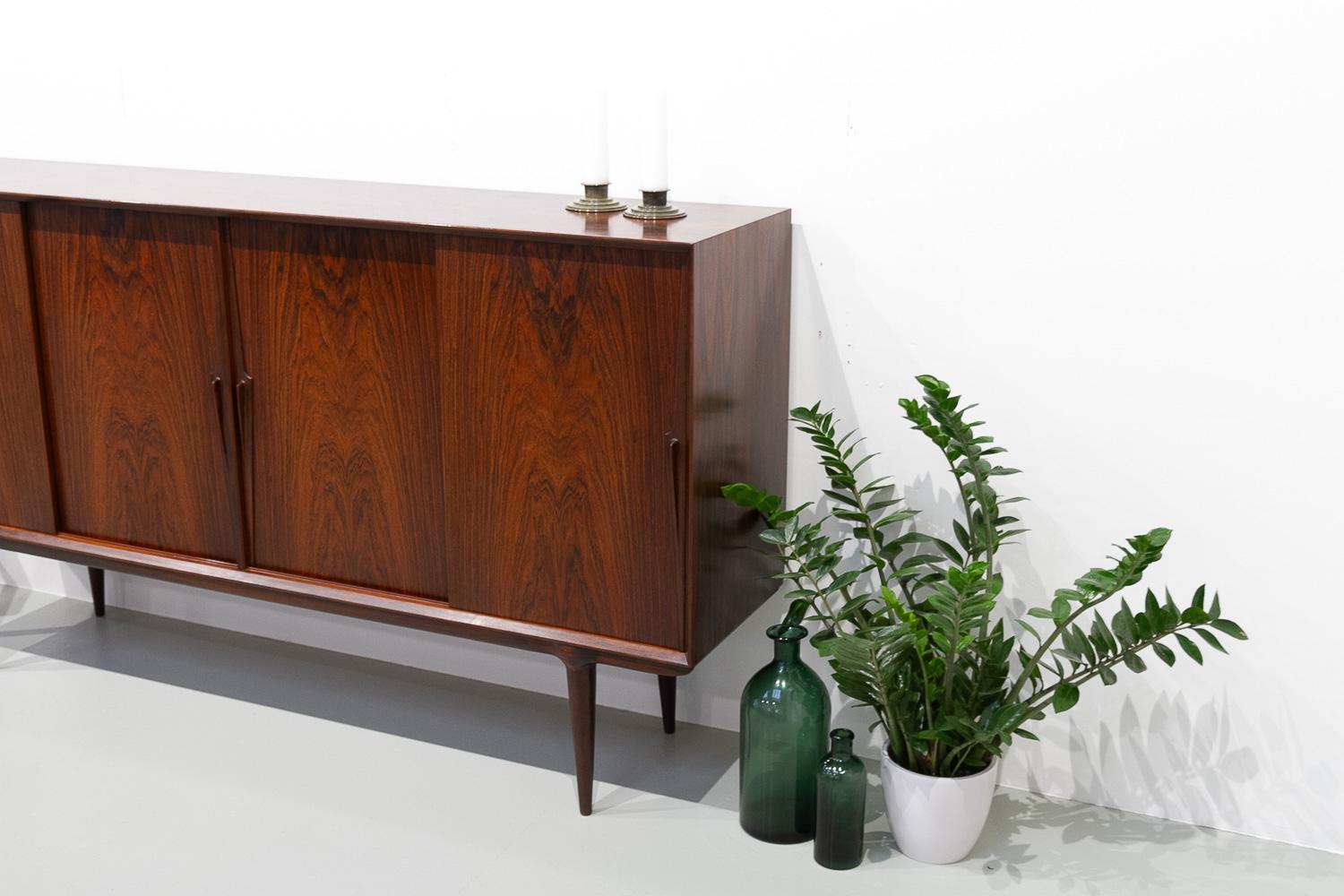 Vintage Danish Rosewood Credenza by Gunni Omann for Omann Jun, 1960s For Sale 14