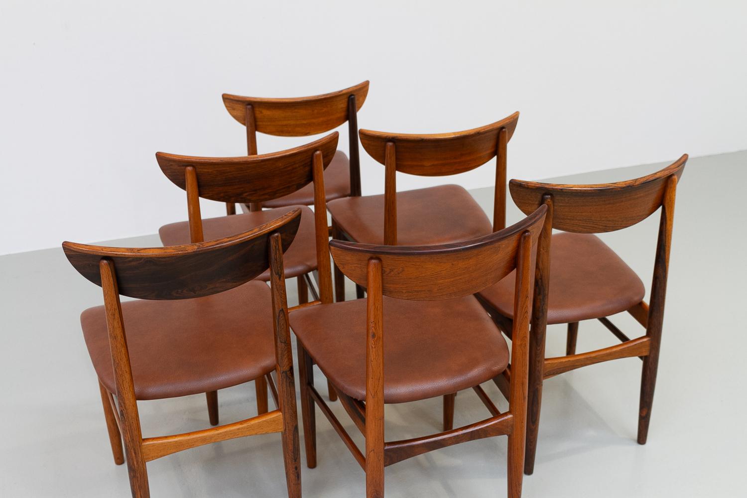 Chaises de salle à manger vintage en palissandre danois par E.W. Bach pour Skovby, années 1960. Ensemble de 6. en vente 3