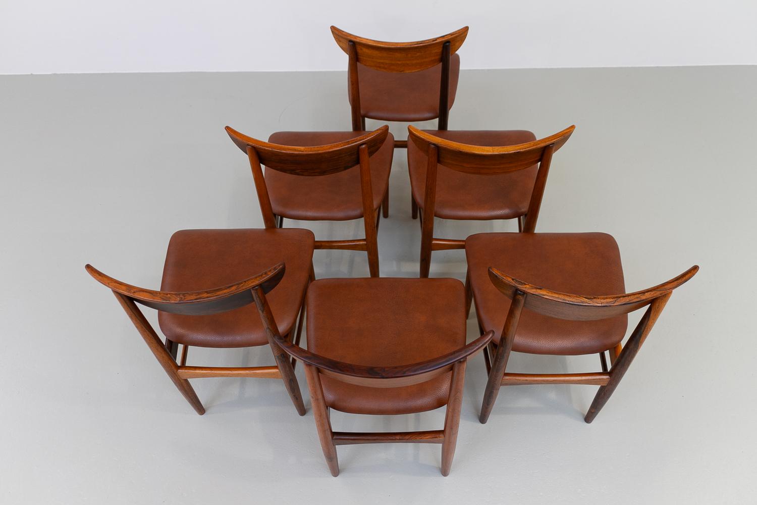 Chaises de salle à manger vintage en palissandre danois par E.W. Bach pour Skovby, années 1960. Ensemble de 6. en vente 4