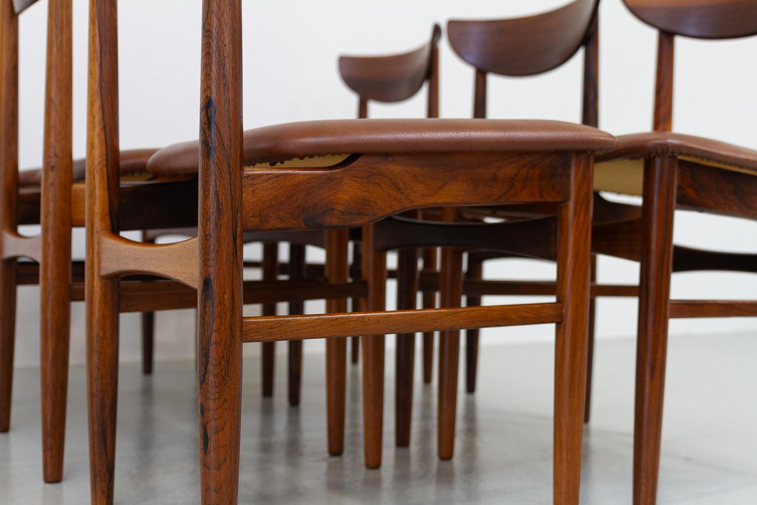 Vintage Danish Rosewood Dining Chairs by E.W. Bach for Skovby, 1960s. Set of 6. For Sale 8