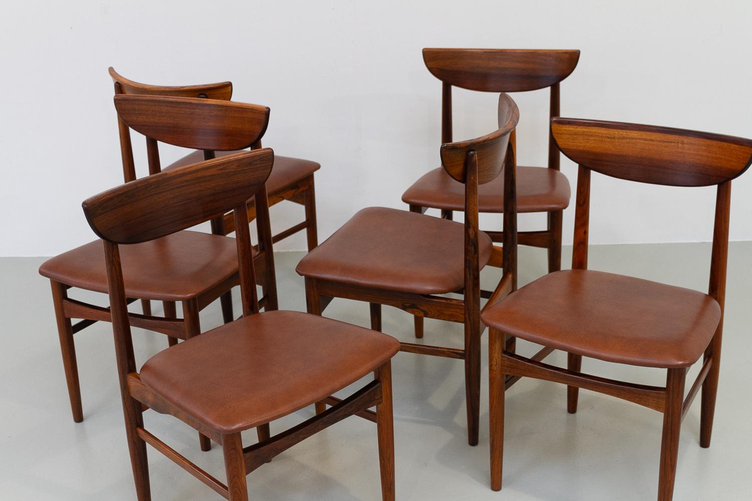 Vintage Danish Rosewood Dining Chairs by E.W. Bach for Skovby, 1960s. Set of 6. For Sale 12