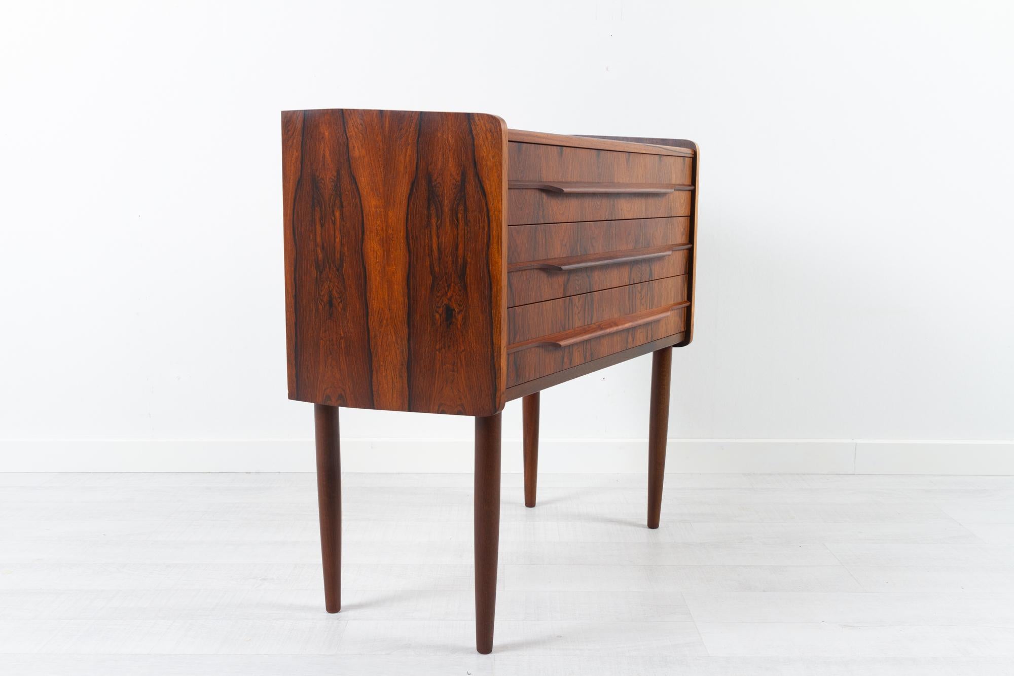 Mid-20th Century Vintage Danish Rosewood Dresser, 1960s