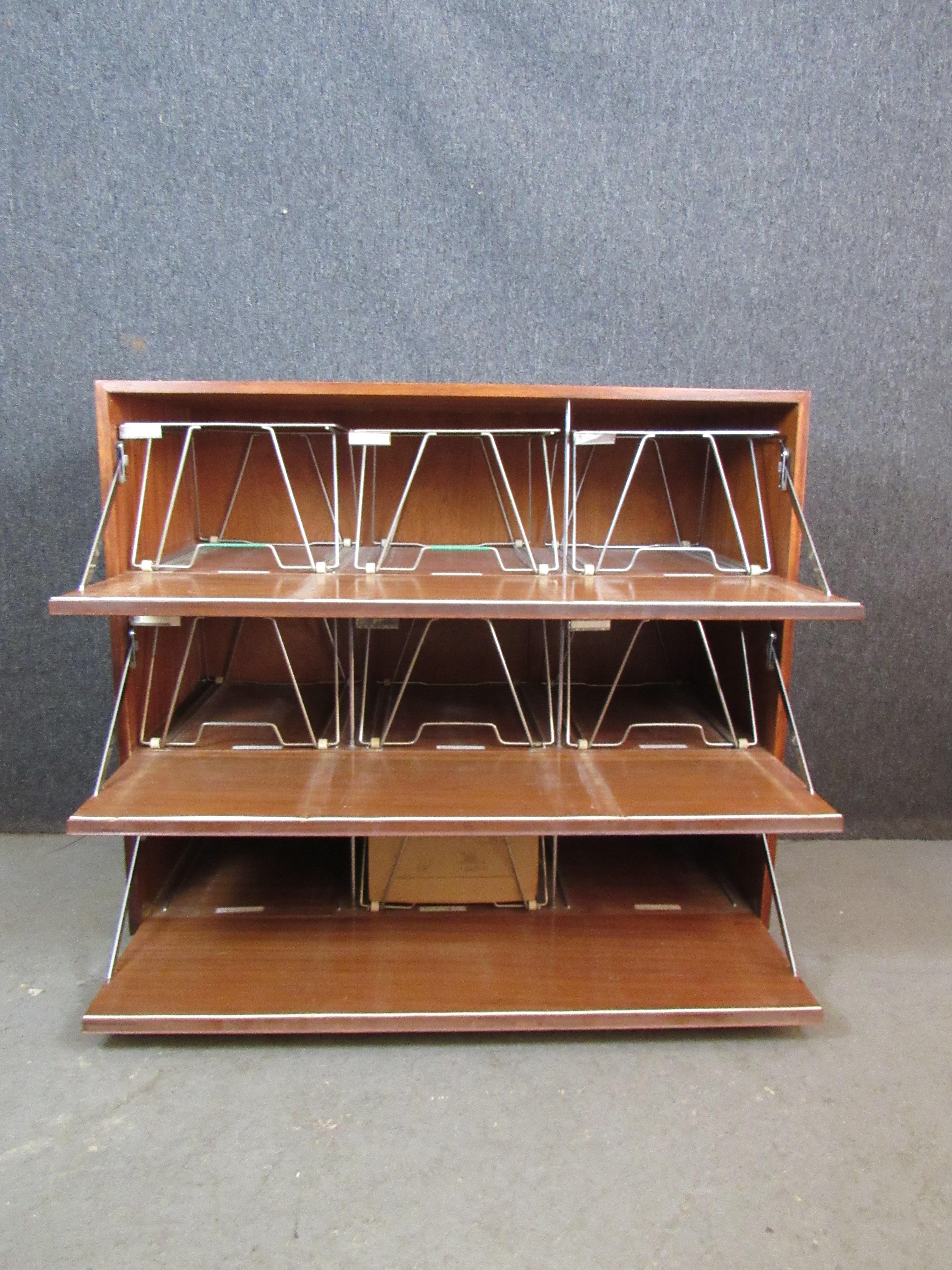 Vintage Danish Rosewood Executive Filing Cabinet For Sale 2