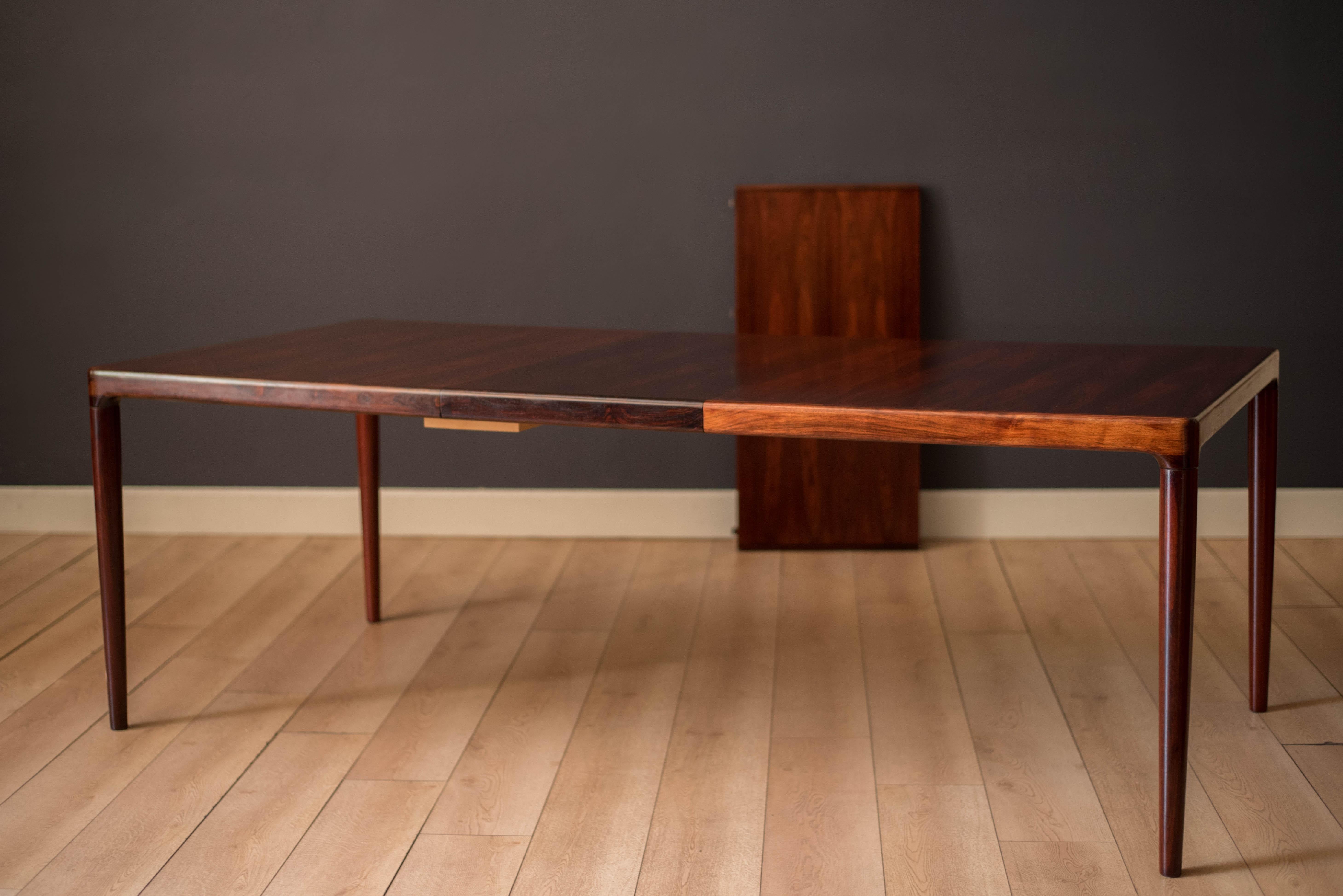 Mid-20th Century Vintage Danish Rosewood Extension Dining Table For Sale