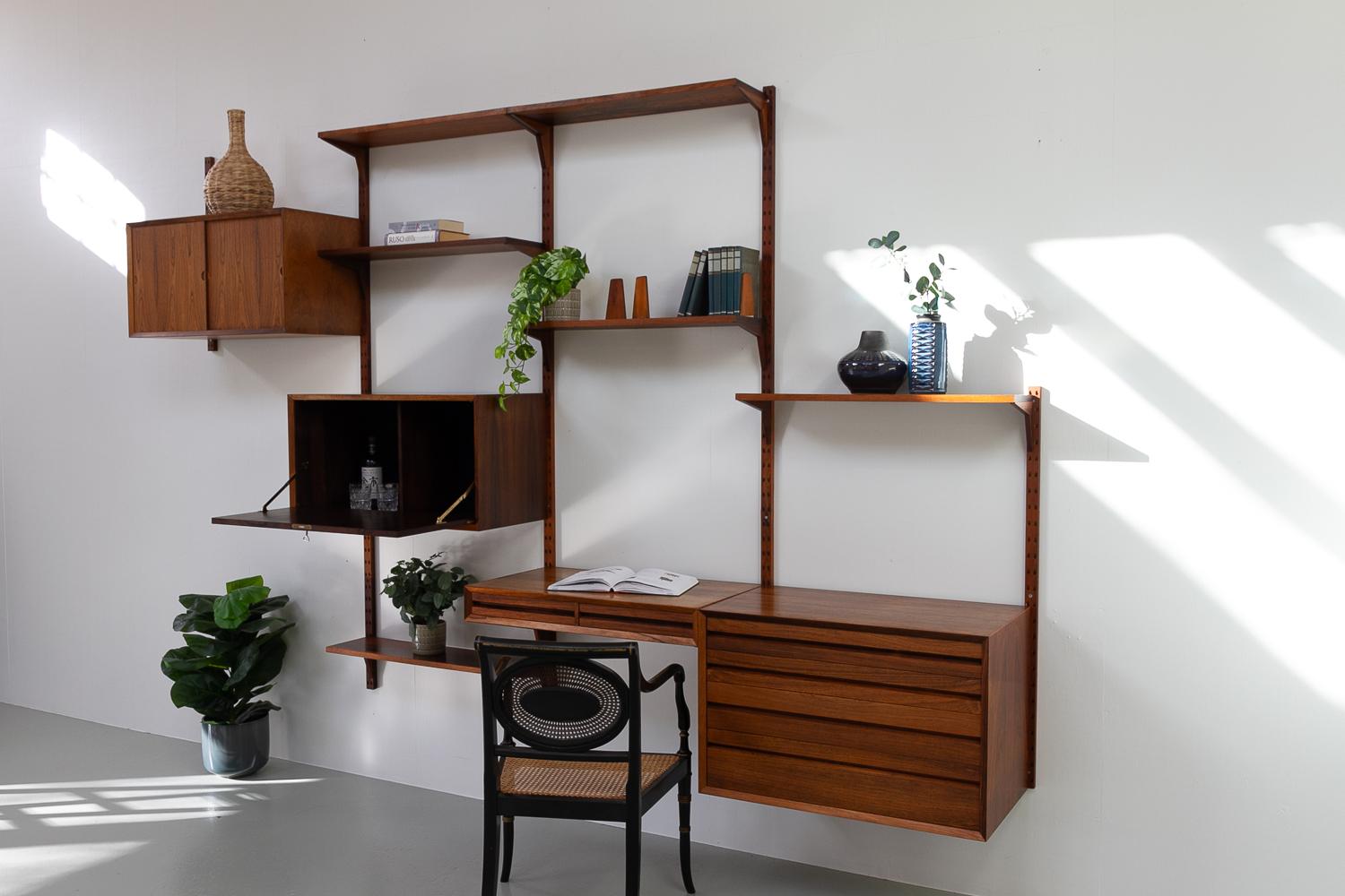 Vintage Danish rosewood modular wall unit by Poul Cadovius for Cado 1960s For Sale 13