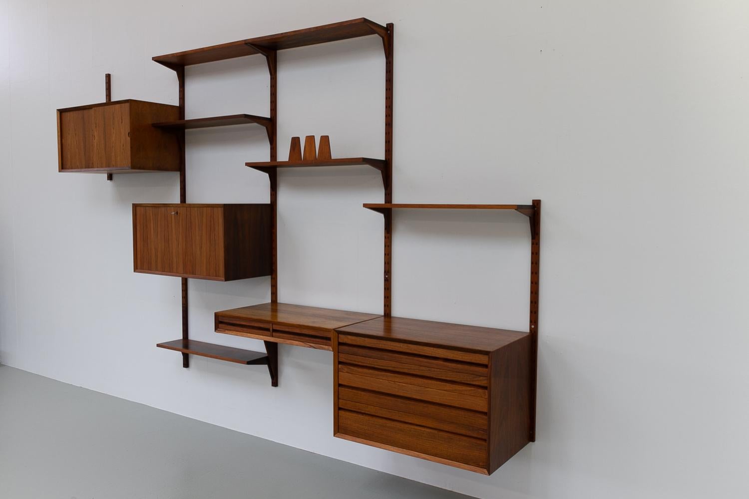 Scandinavian Modern Vintage Danish rosewood modular wall unit by Poul Cadovius for Cado 1960s For Sale