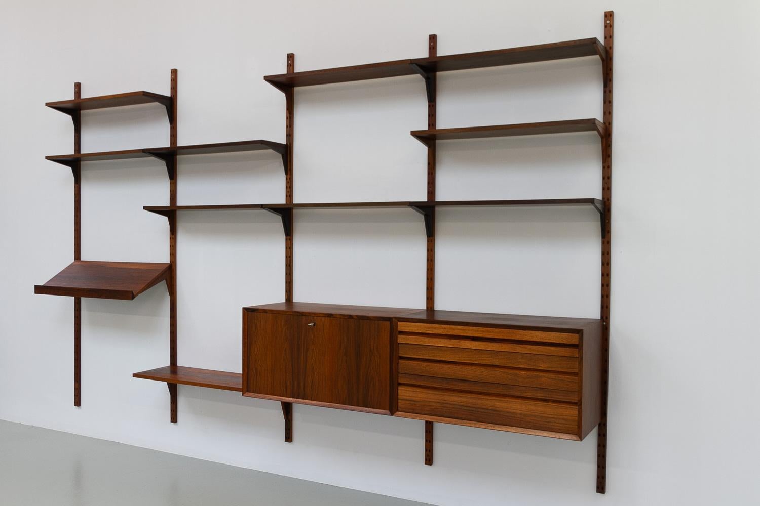 Vintage Danish Rosewood Modular Wall Unit by Poul Cadovius for Cado, 1960s In Good Condition In Asaa, DK