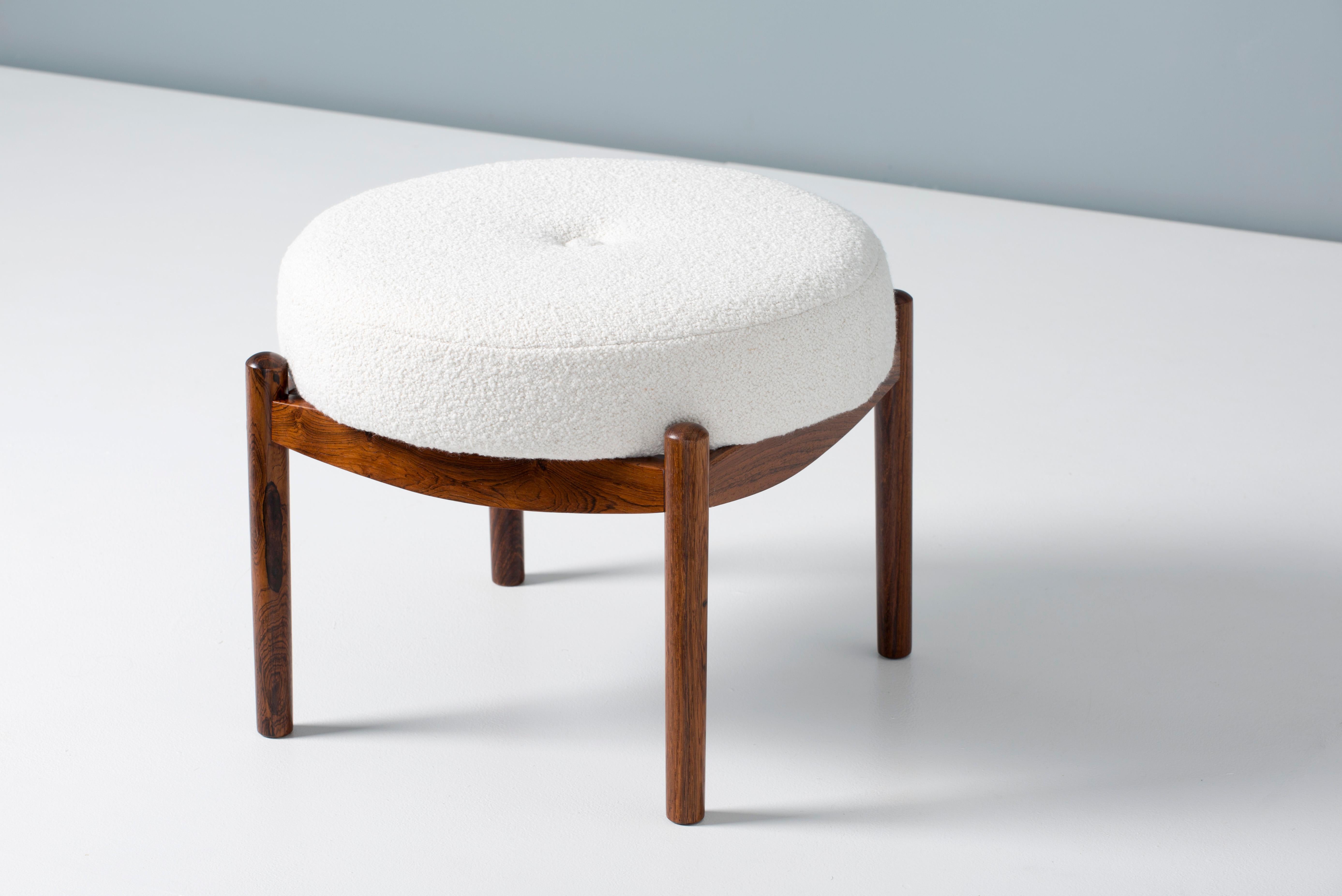 Spottrup Mobler

Round Ottoman, 1950s

Solid rosewood frame with round seat pad covered in Chase Erwin bouclé wool fabric.

  