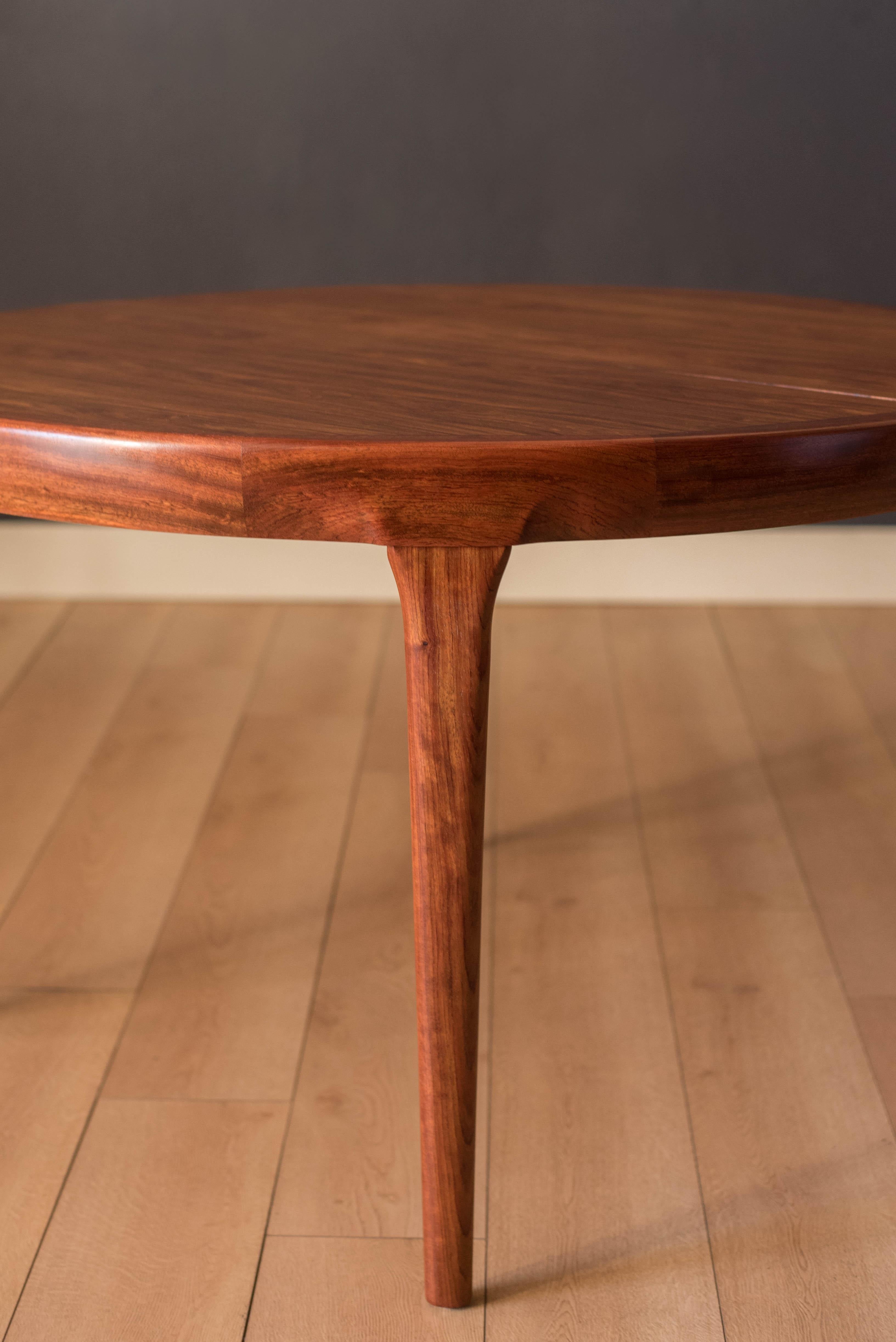 Vintage Danish Rosewood Round Expandable Dining Table by Ib Kofod-Larsen 2
