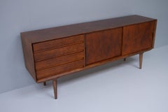 Enfilade danois vintage en bois de rose modèle 18 par Gunni Omann pour Omann Jun. 1960s