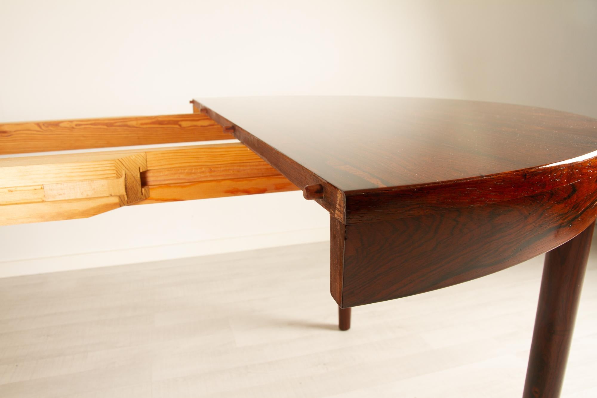 Vintage Danish Round Rosewood Dining Table by Harry Østergaard, 1960s 8