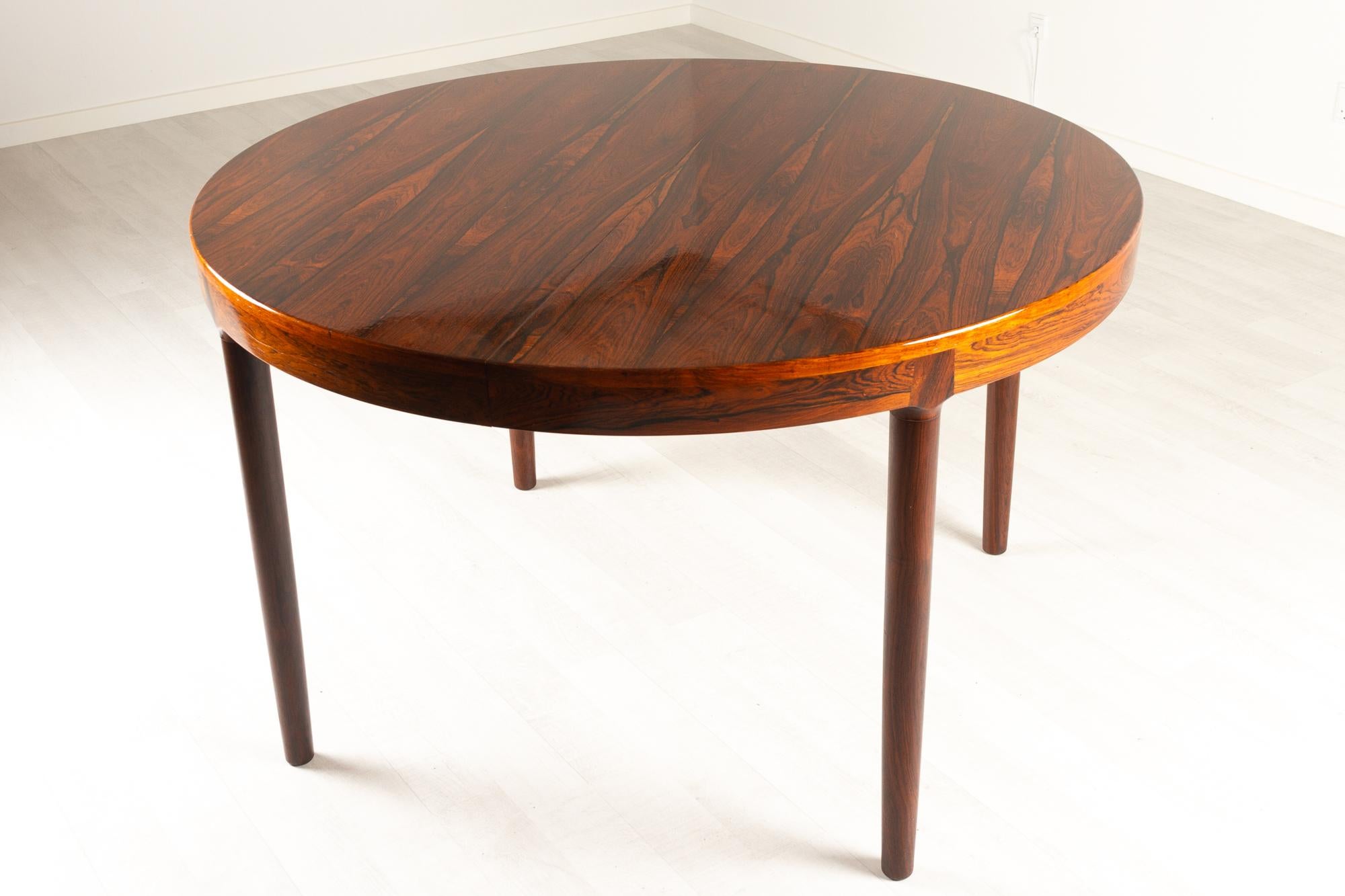 Mid-20th Century Vintage Danish Round Rosewood Dining Table by Harry Østergaard, 1960s