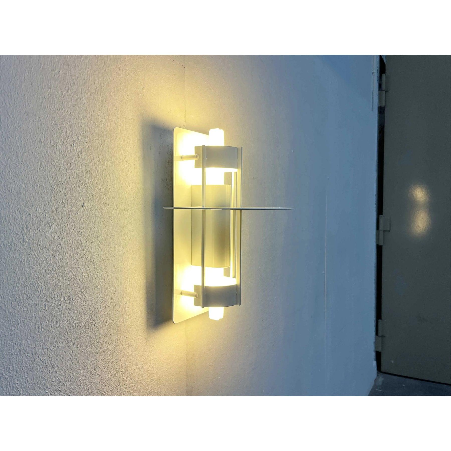 Lampe murale danoise Saturne par Joachim Lepper pour Louis Poulsen en vente 1