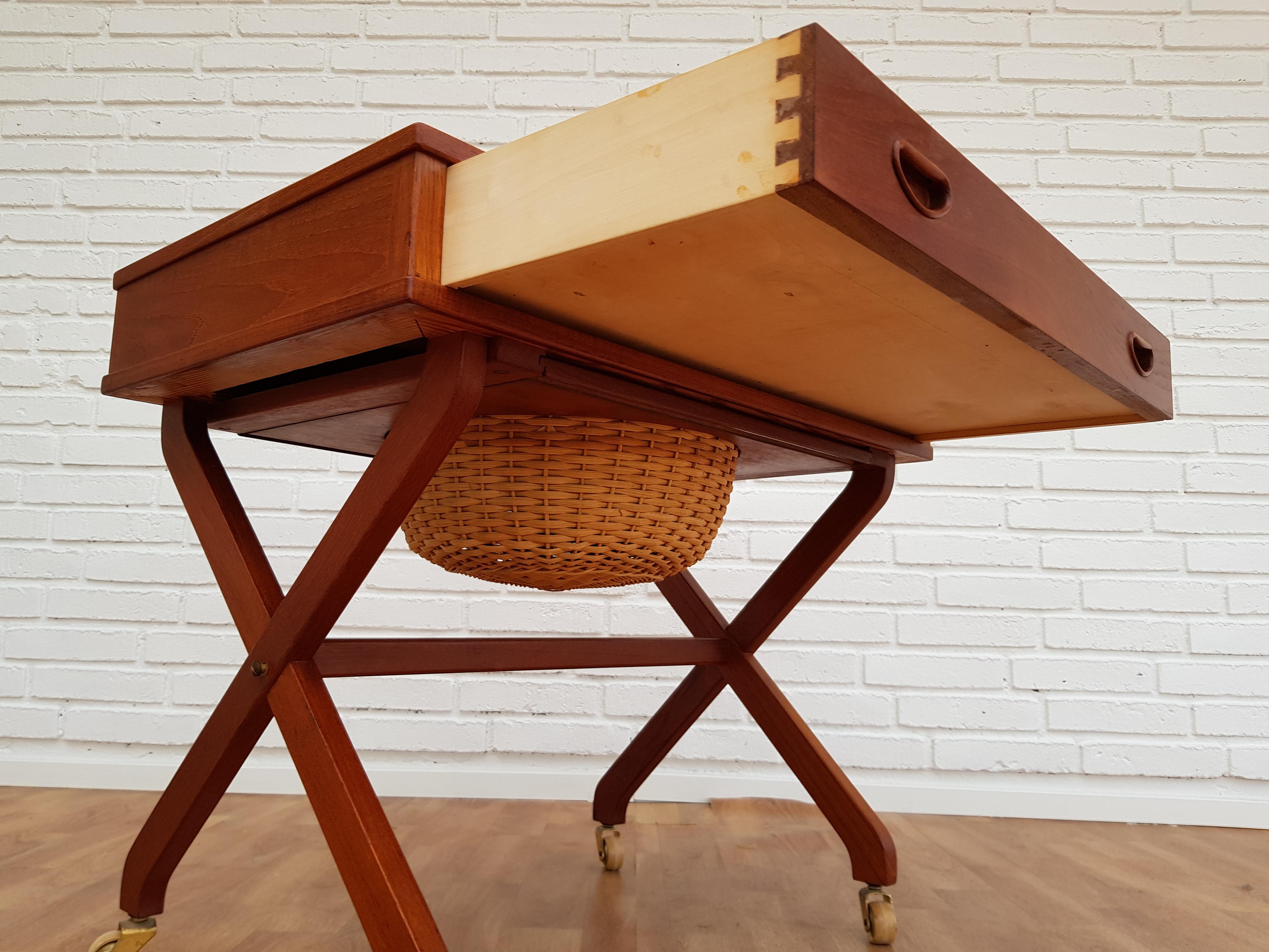 Vintage Danish Sewing Table, 1960s, Teak Wood, Rattan For Sale 4