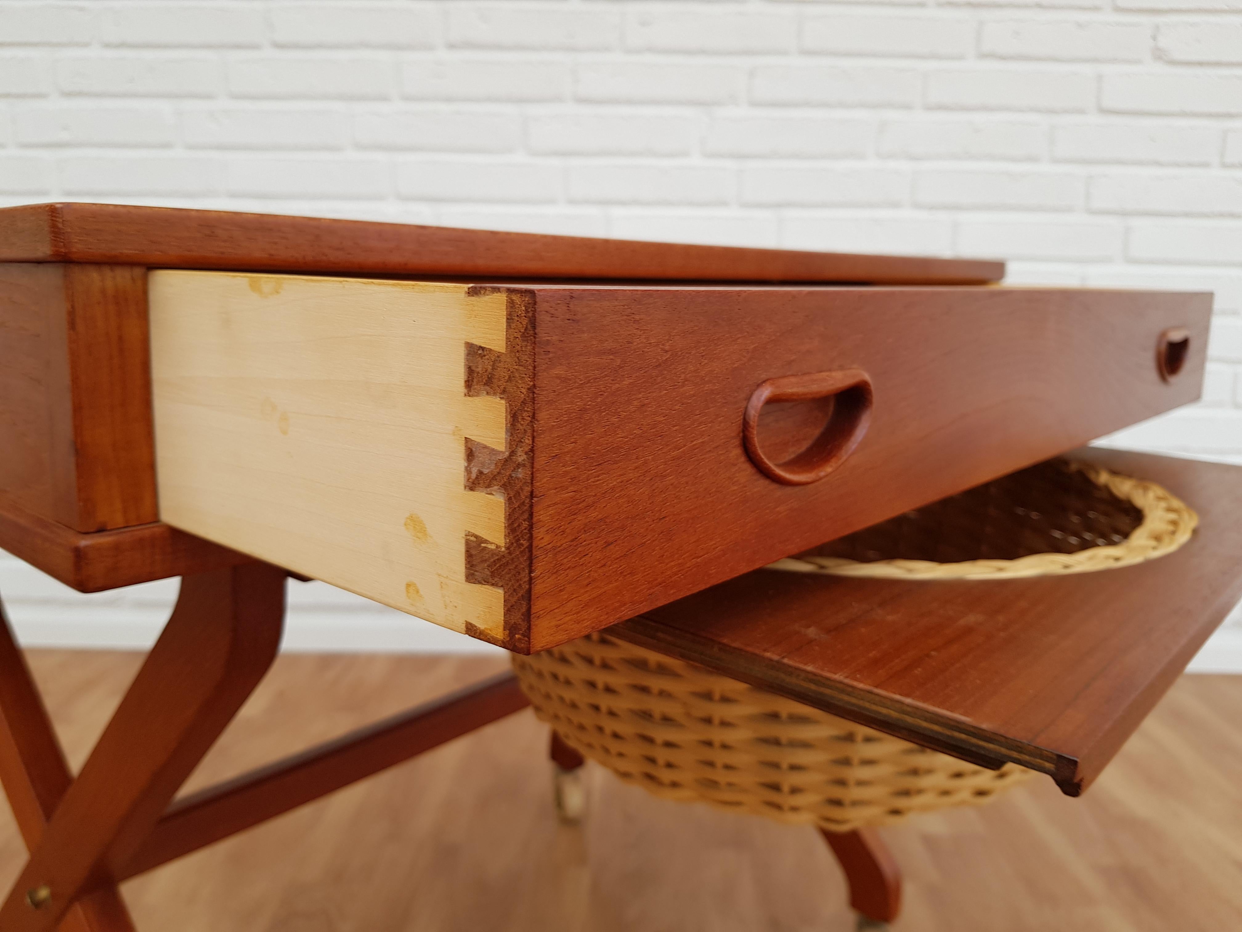 Vintage Danish Sewing Table, 1960s, Teak Wood, Rattan For Sale 3