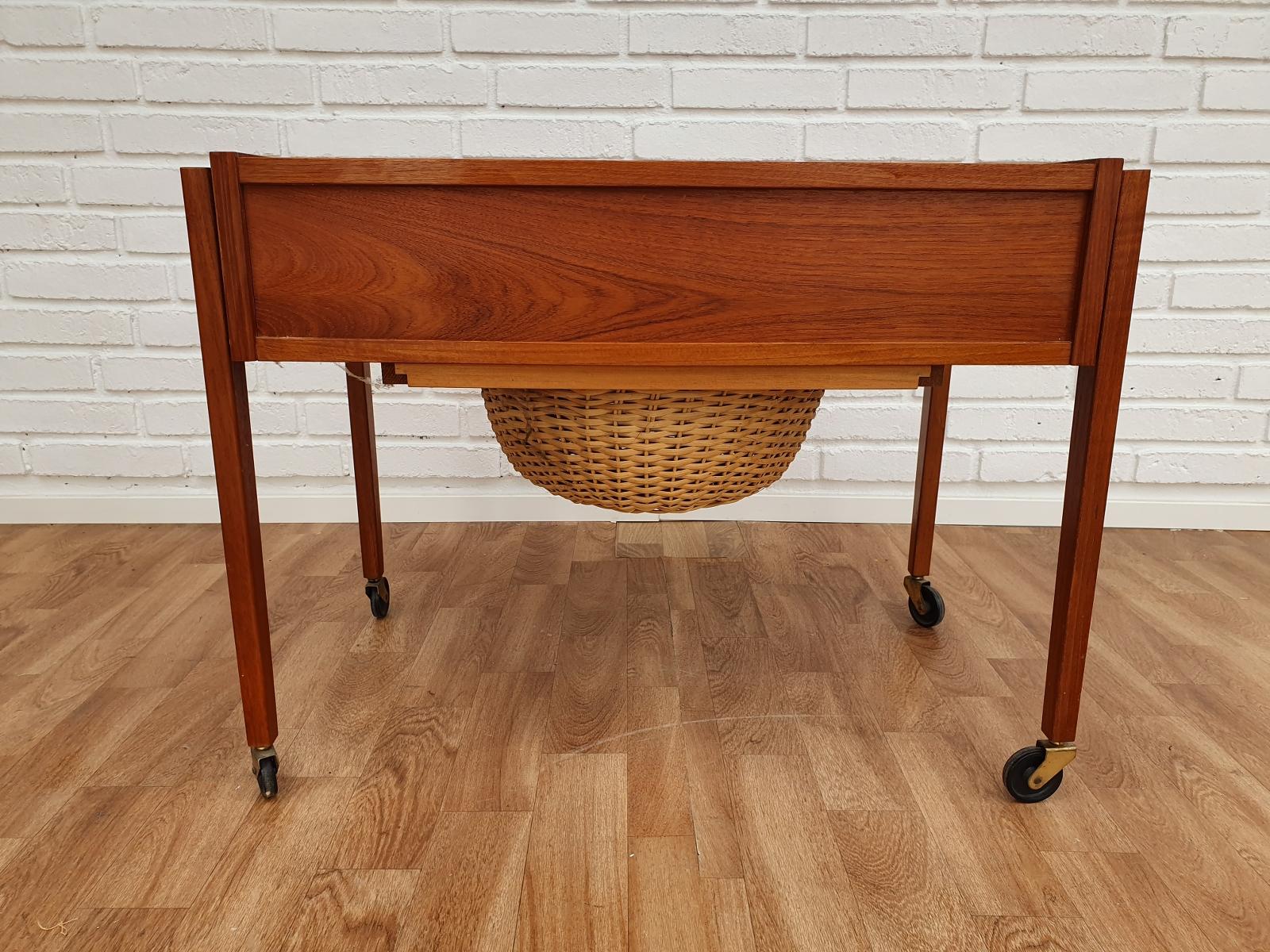 Vintage Danish Sewing Table, Teak Wood, 1960s 3