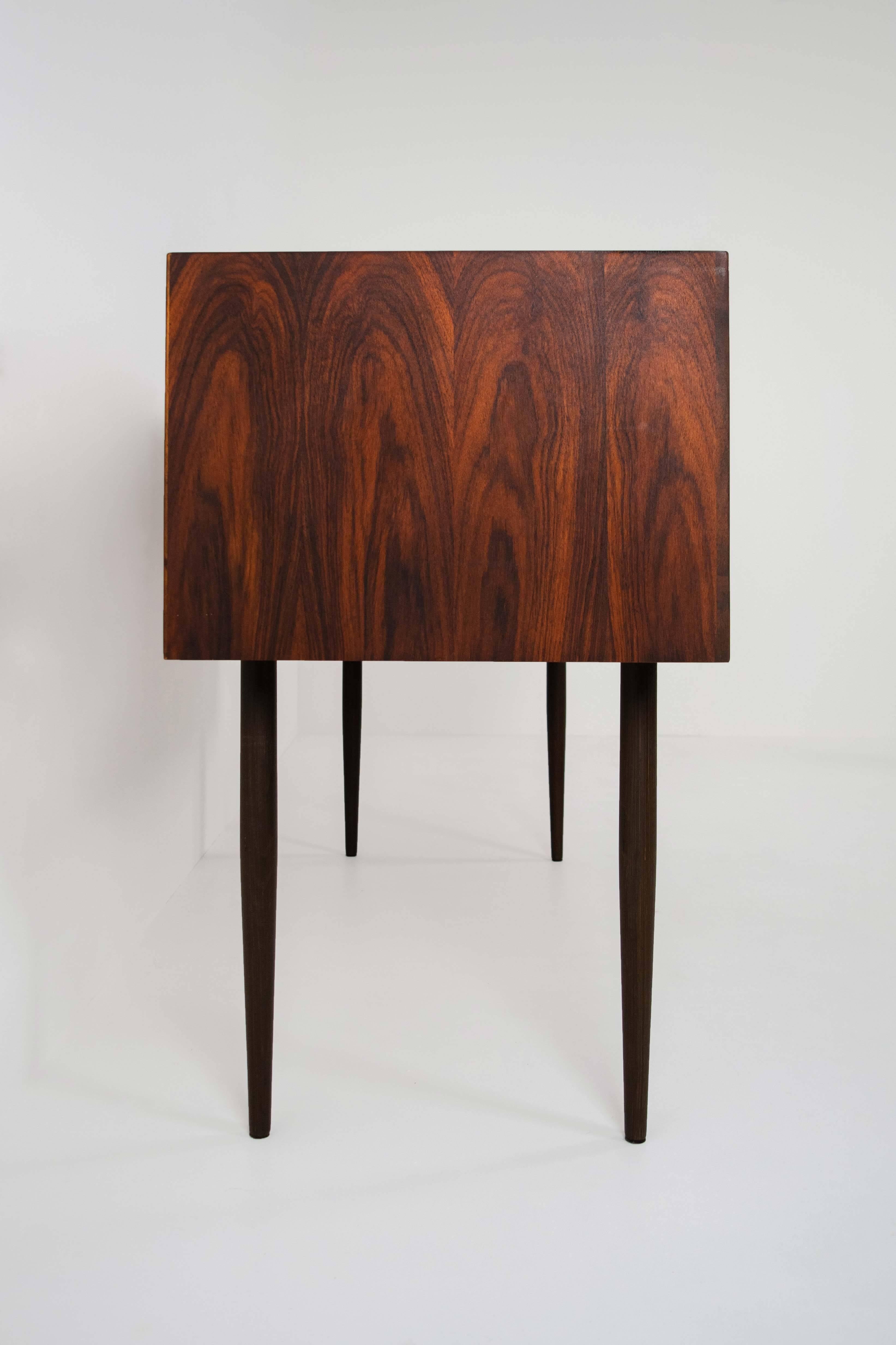 Vintage Danish Sideboard in Rosewood by Brouer Møbelfabrik, 1960s In Good Condition In Hellouw, NL
