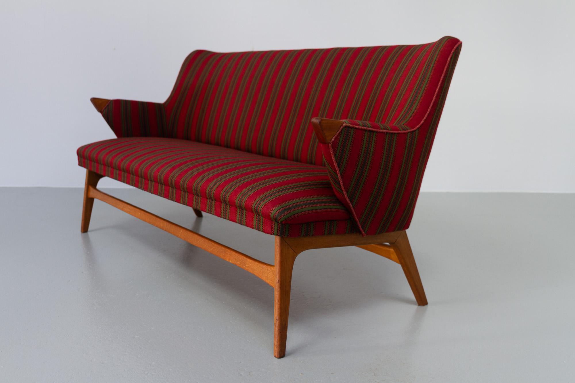 Mid-20th Century Vintage Danish Sofa, 1950s For Sale