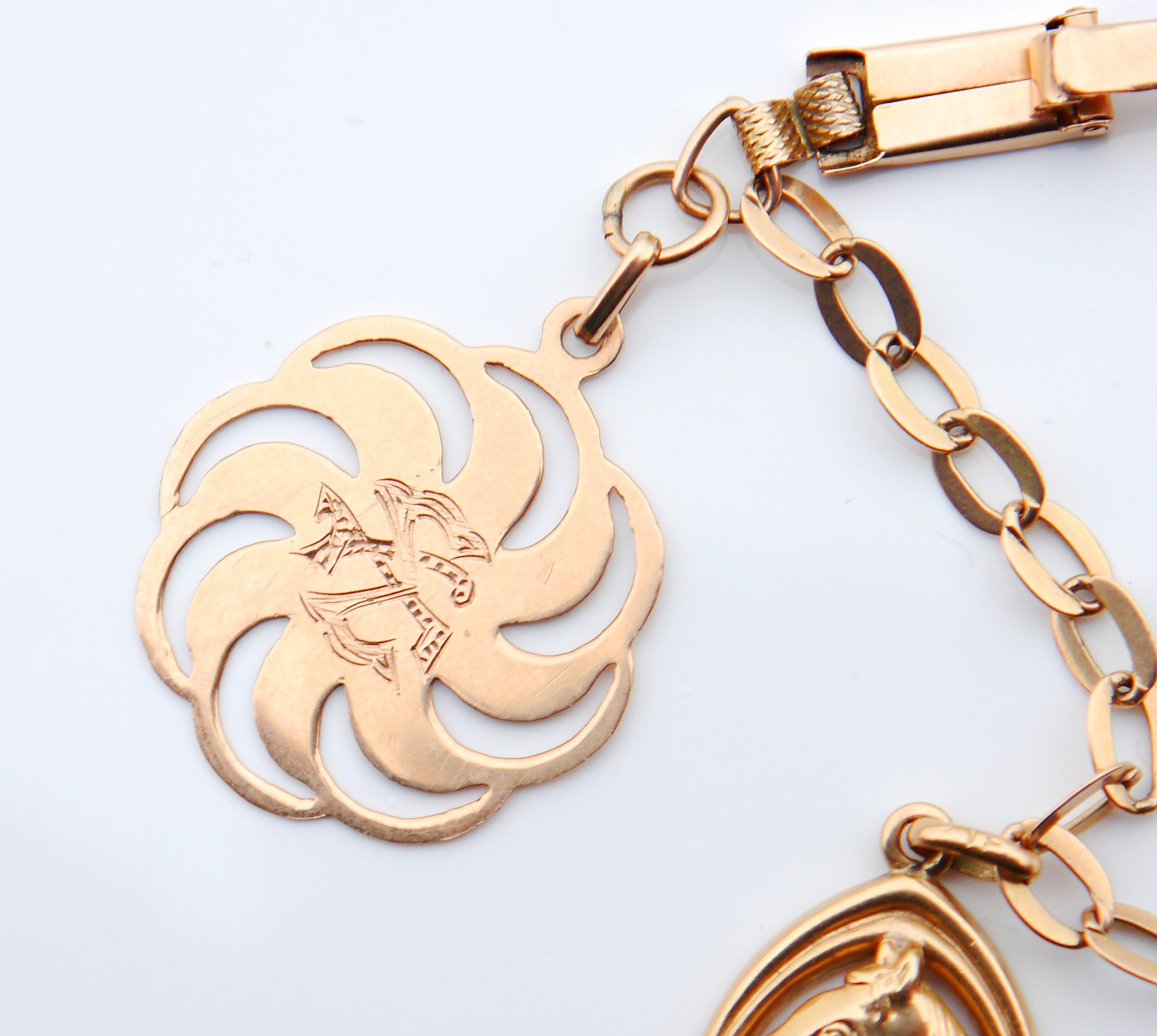 Vintage Danish solid 14/18k Gold 5 Charms Mix Bracelet / 18cm / 11.4 grams For Sale 2