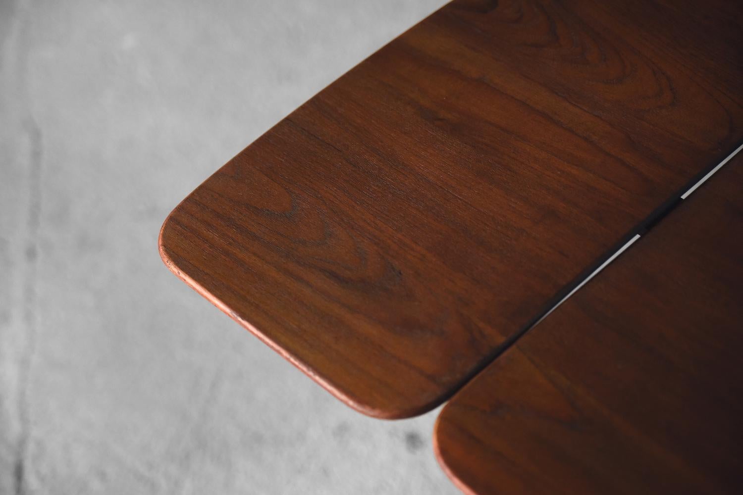Mesa de centro vintage danesa de teca maciza de France & Søn / France & Daverkosen en Bueno estado para la venta en Warszawa, Mazowieckie