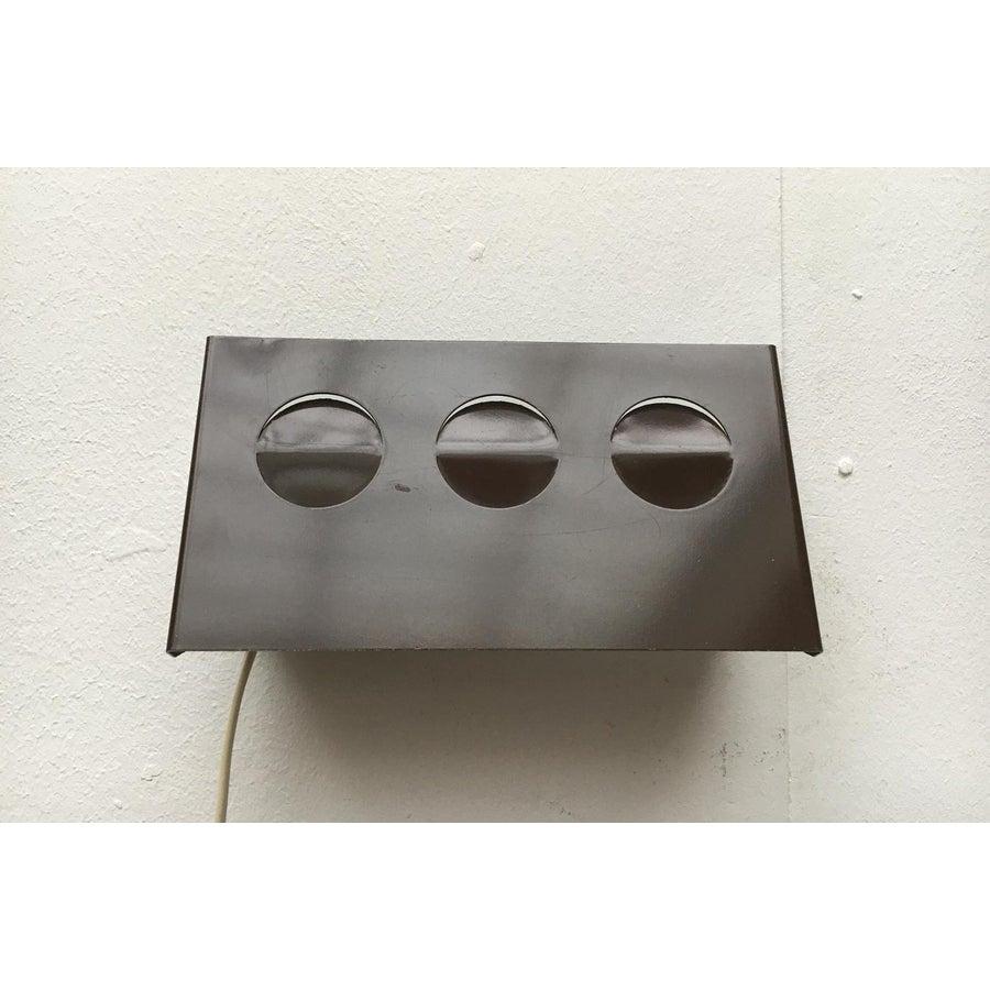 Métal Lampe murale danoise de l'ère spatiale, Hamalux, 1970 en vente