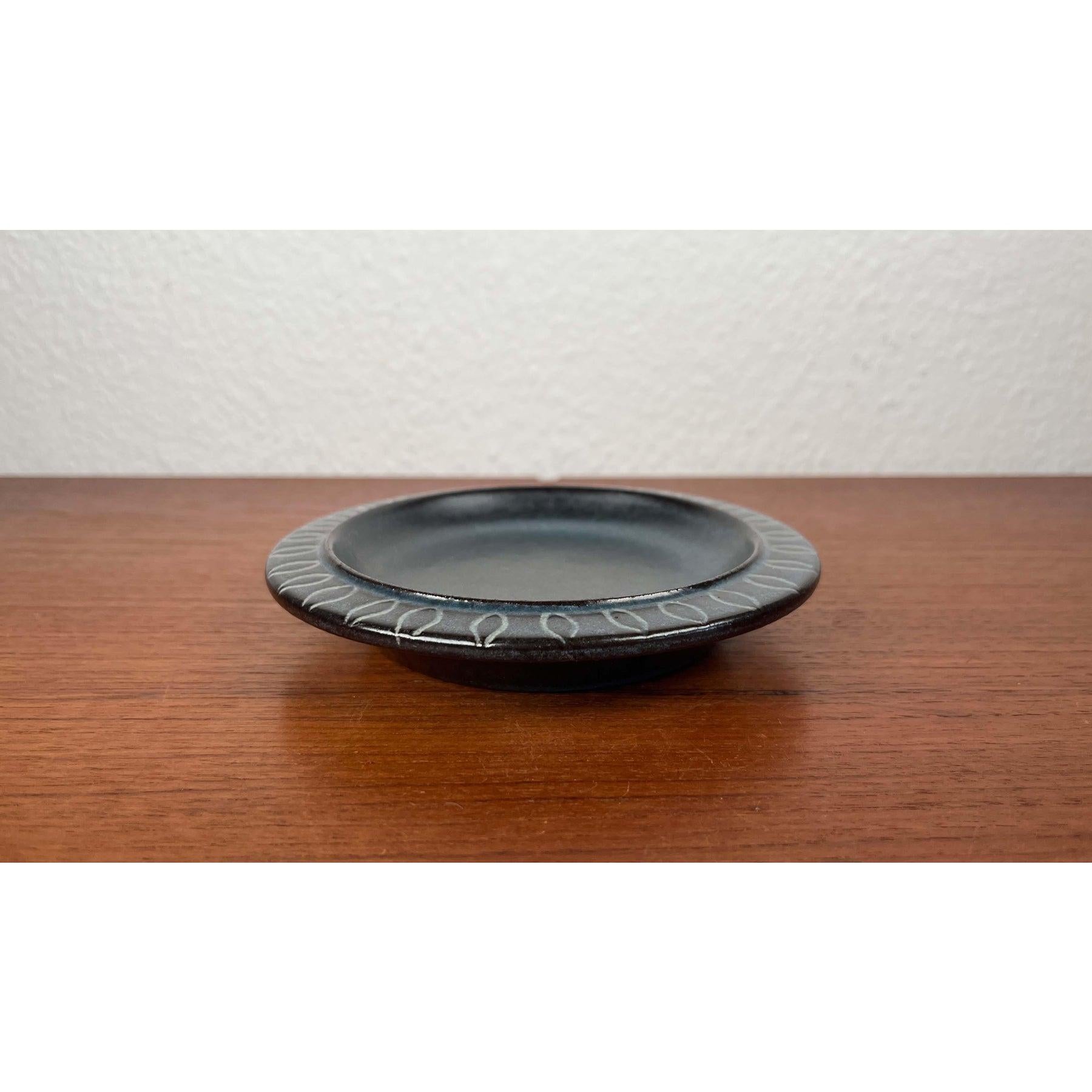 Ciotola danese d'epoca in Studio Pottery di Sejer Keramik, 1977 In condizioni buone in vendita a Hamburg, DE