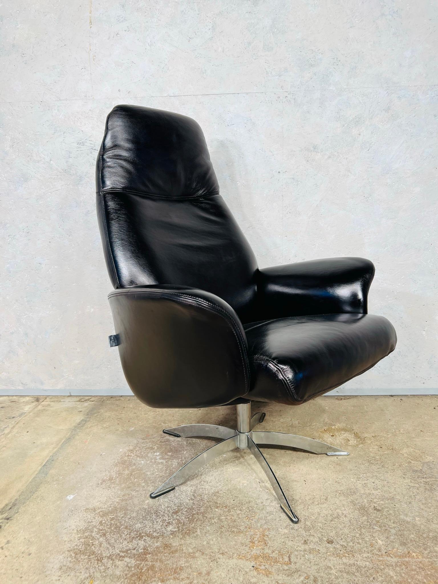20th Century Vintage Danish Swivel Black Leather Desk Chair By Hjort Knudsen #589