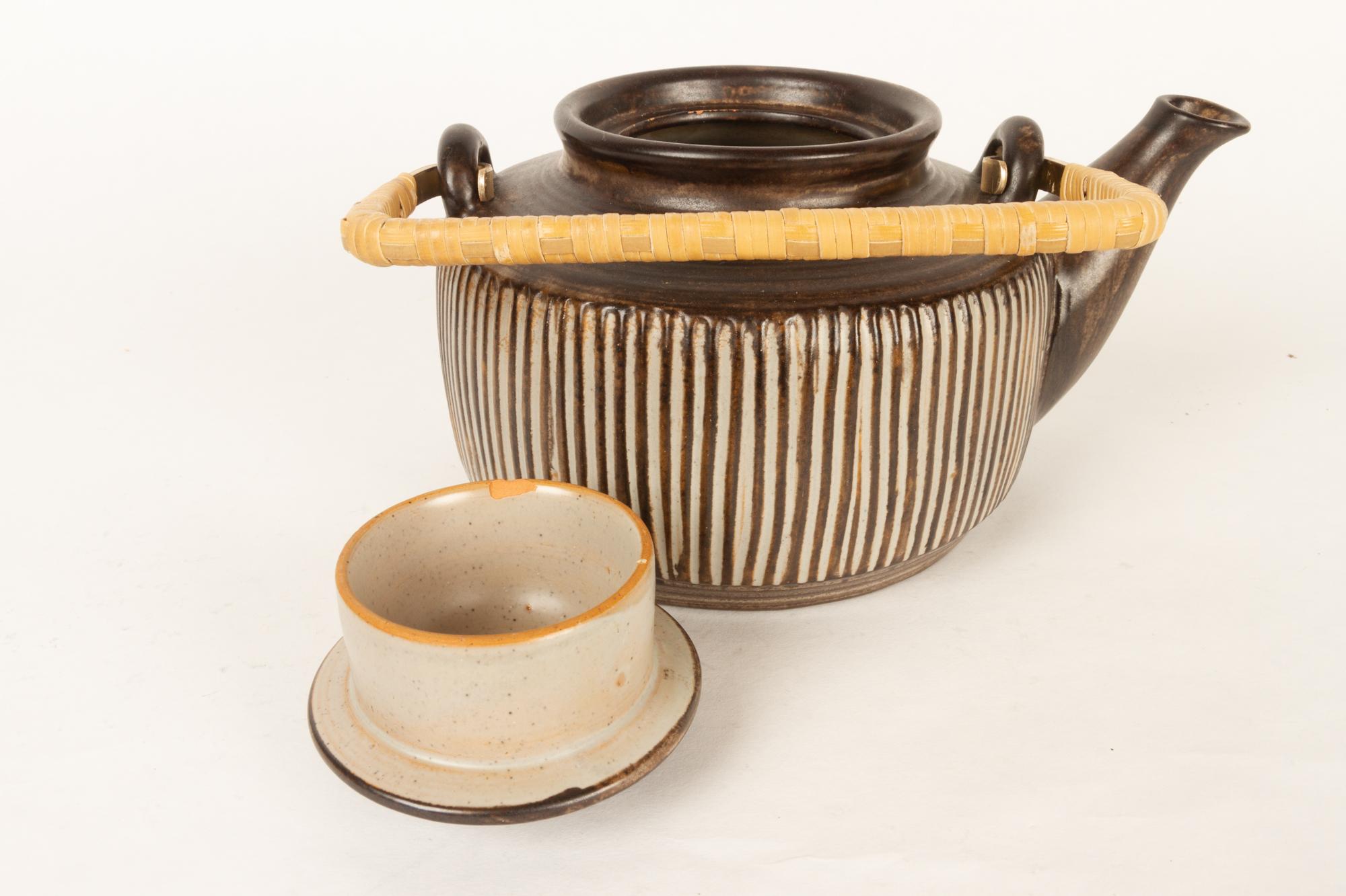 Mid-20th Century Vintage Danish Tea Set by Einer Hellerøe for BR Keramik, 1950s For Sale