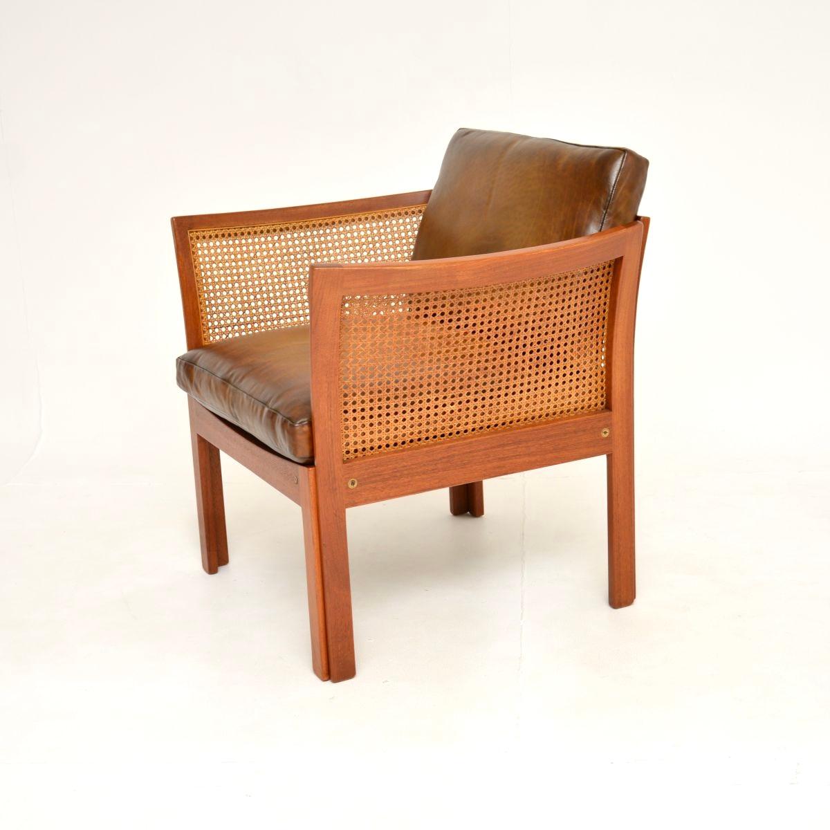 Vintage Danish Teak und Leder Sessel von Illum Wikkelso im Zustand „Gut“ im Angebot in London, GB