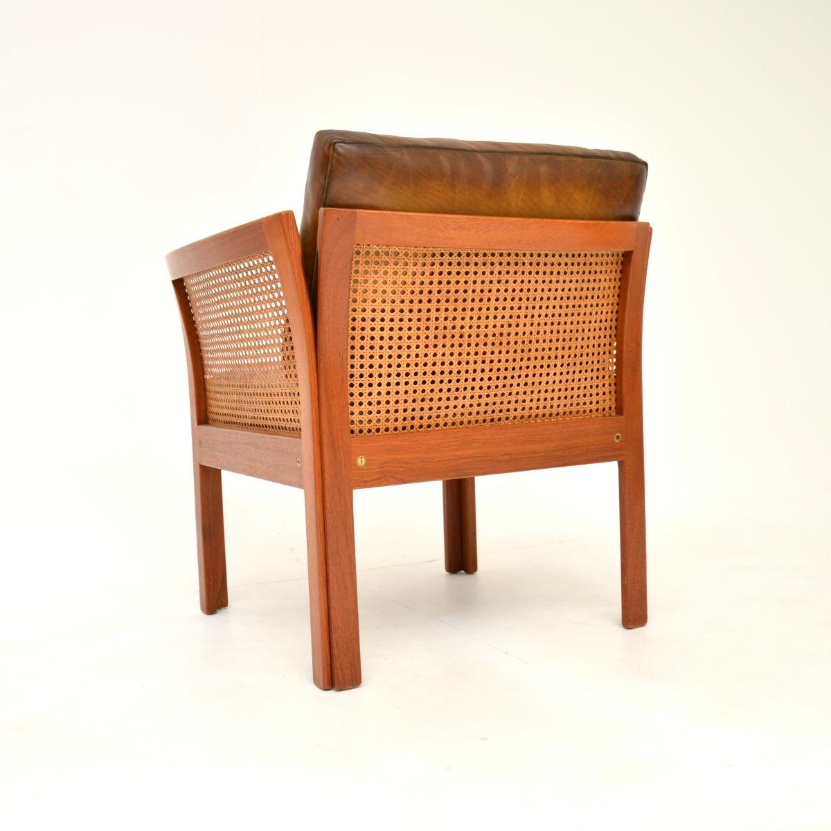 Vintage Danish Teak und Leder Sessel von Illum Wikkelso im Angebot 1