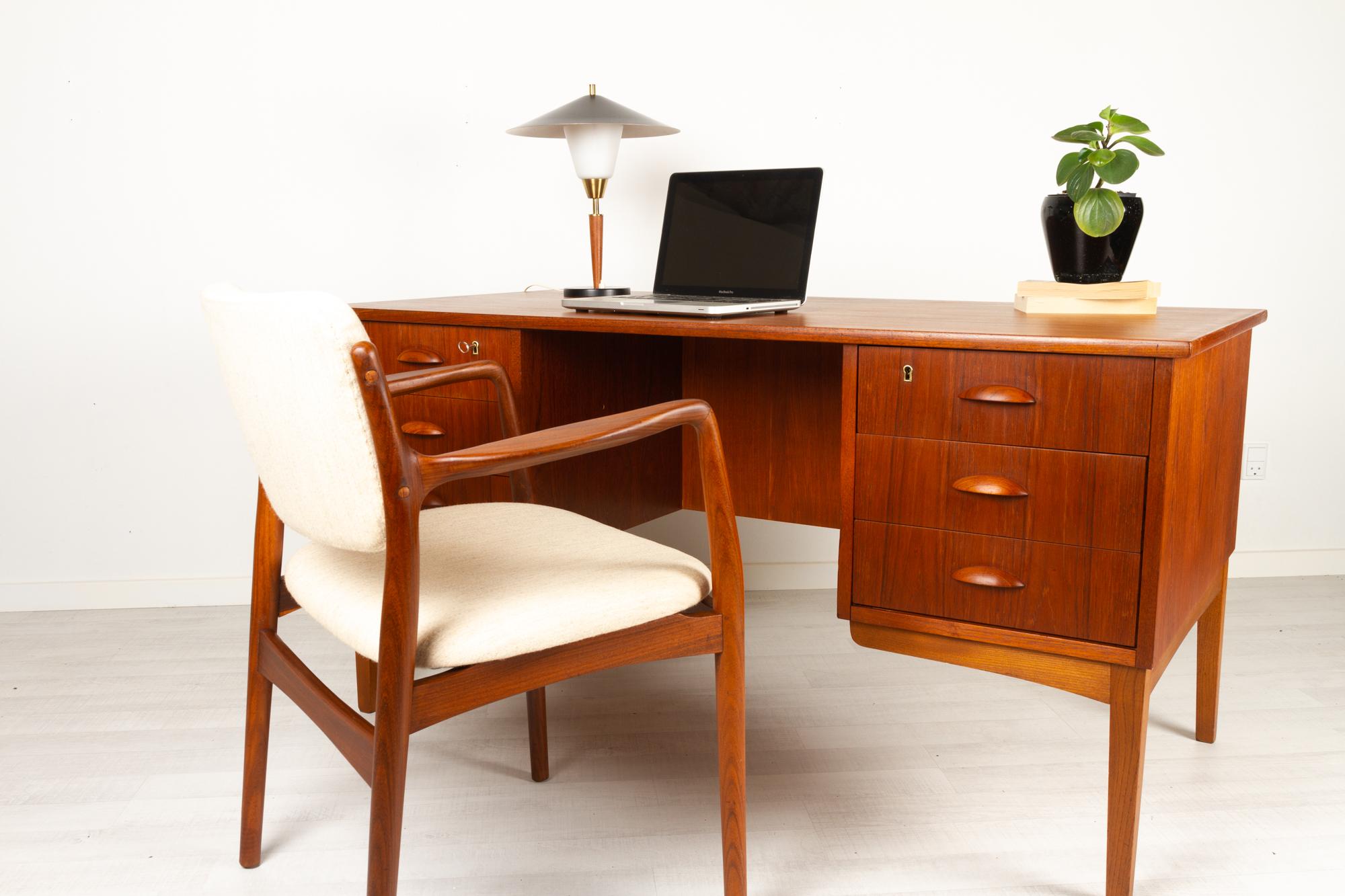 Vintage Danish Teak Armchair, 1950s For Sale 14