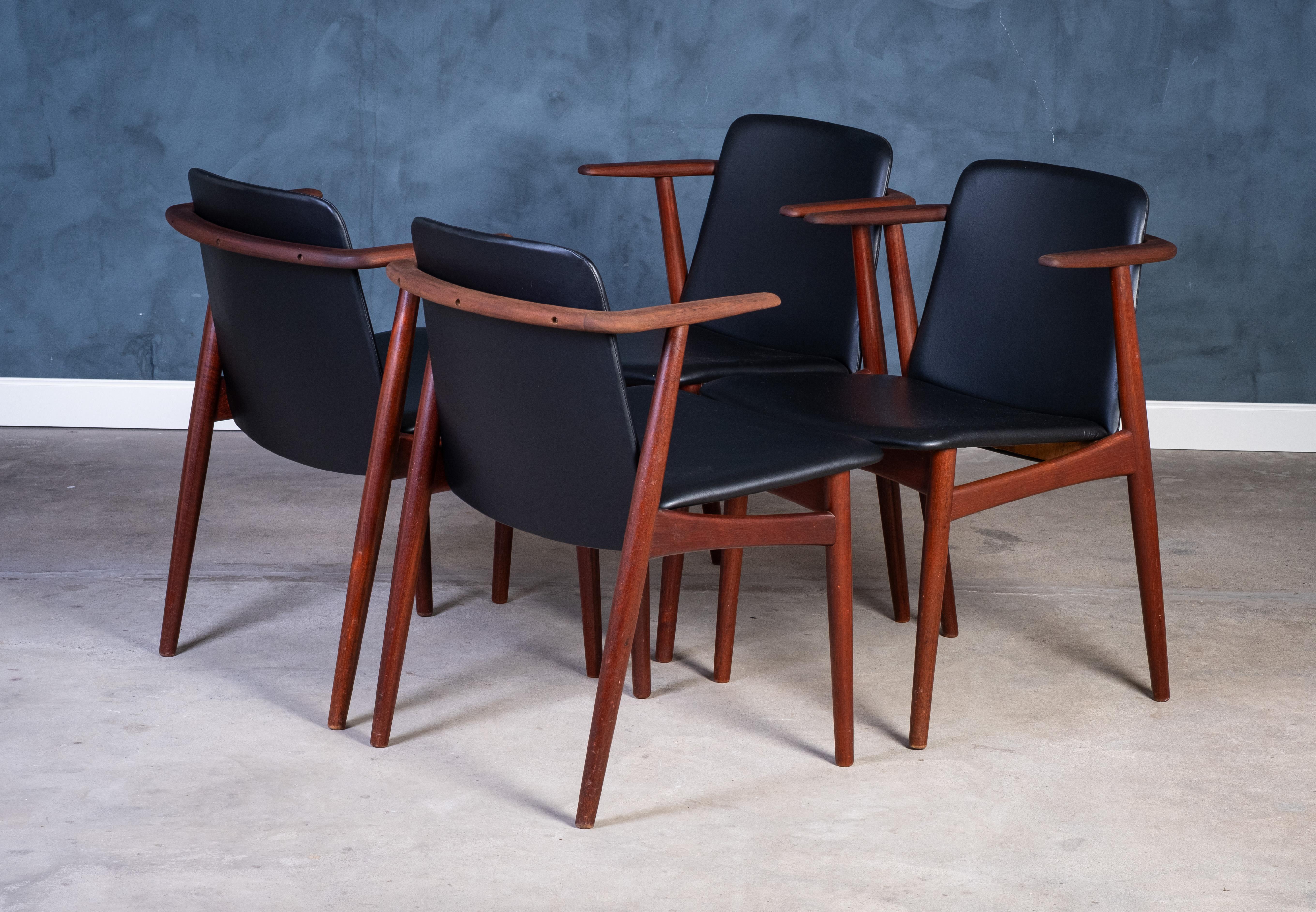 Mid-Century Modern Vintage Danish Teak Armchairs by Hans Olsen, 1960s, Set of 4 For Sale