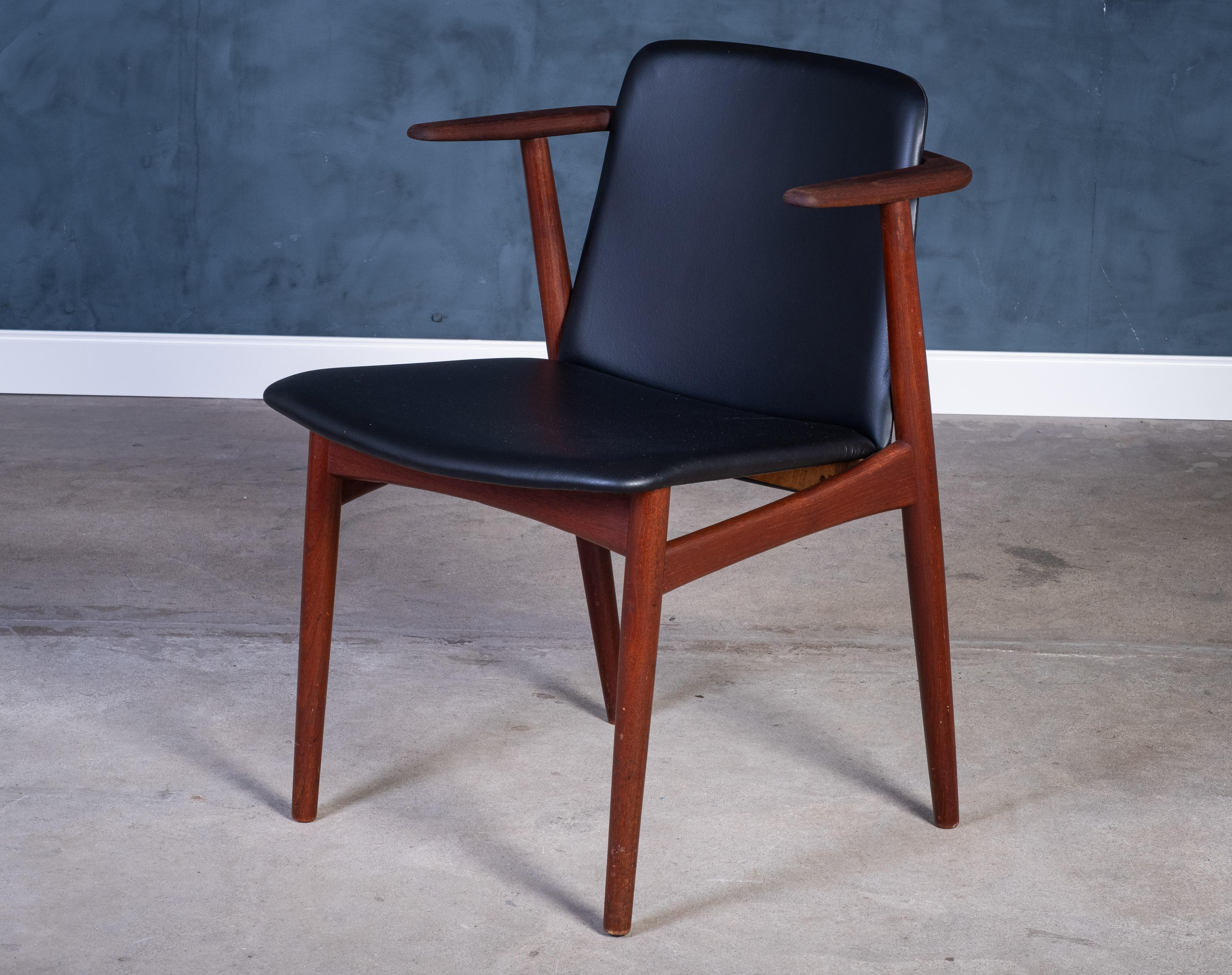 Leather Vintage Danish Teak Armchairs by Hans Olsen, 1960s, Set of 4 For Sale
