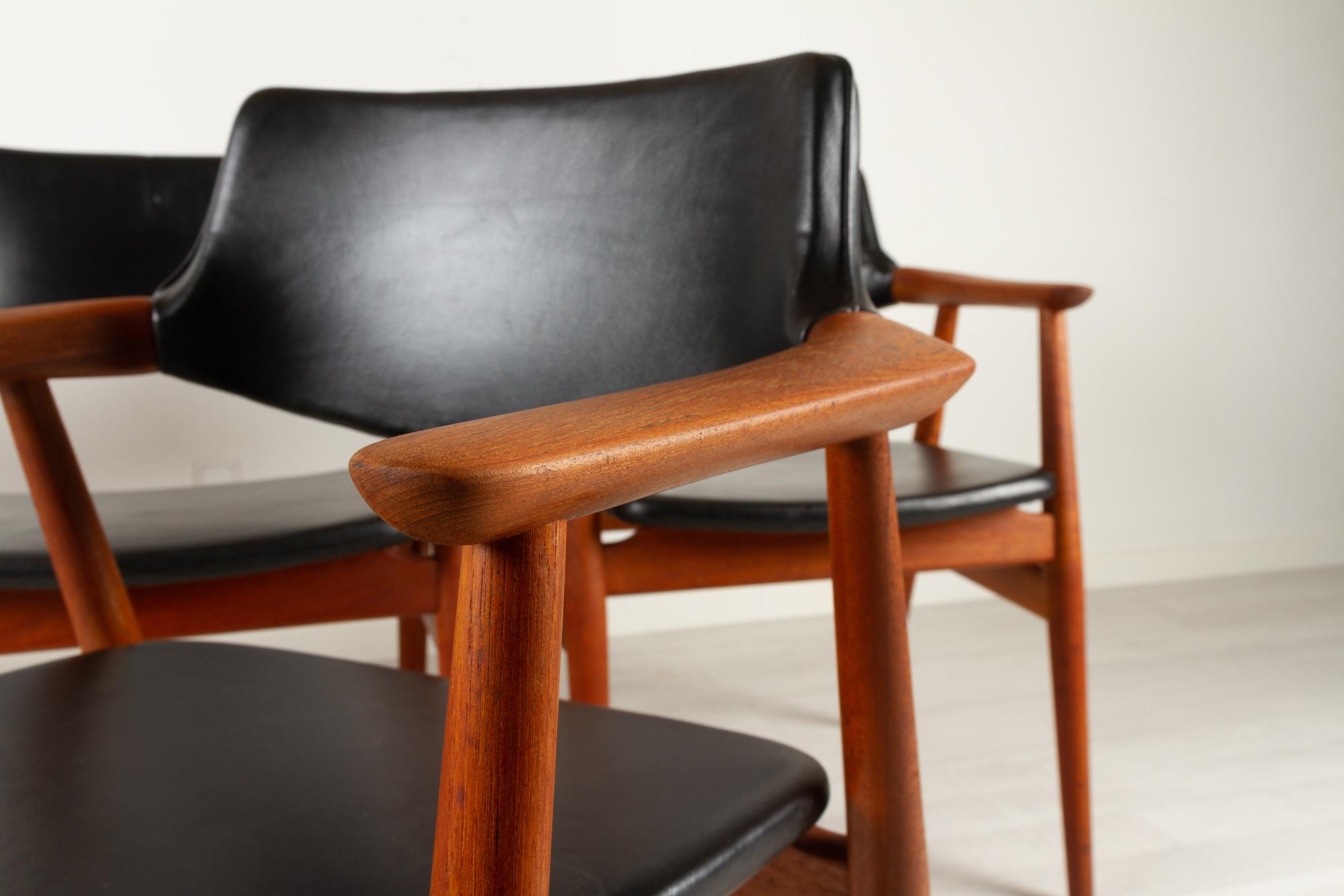 Poltrone danesi vintage in teak GM11 di Svend Aage Eriksen 1960 Set di 4 in vendita 4