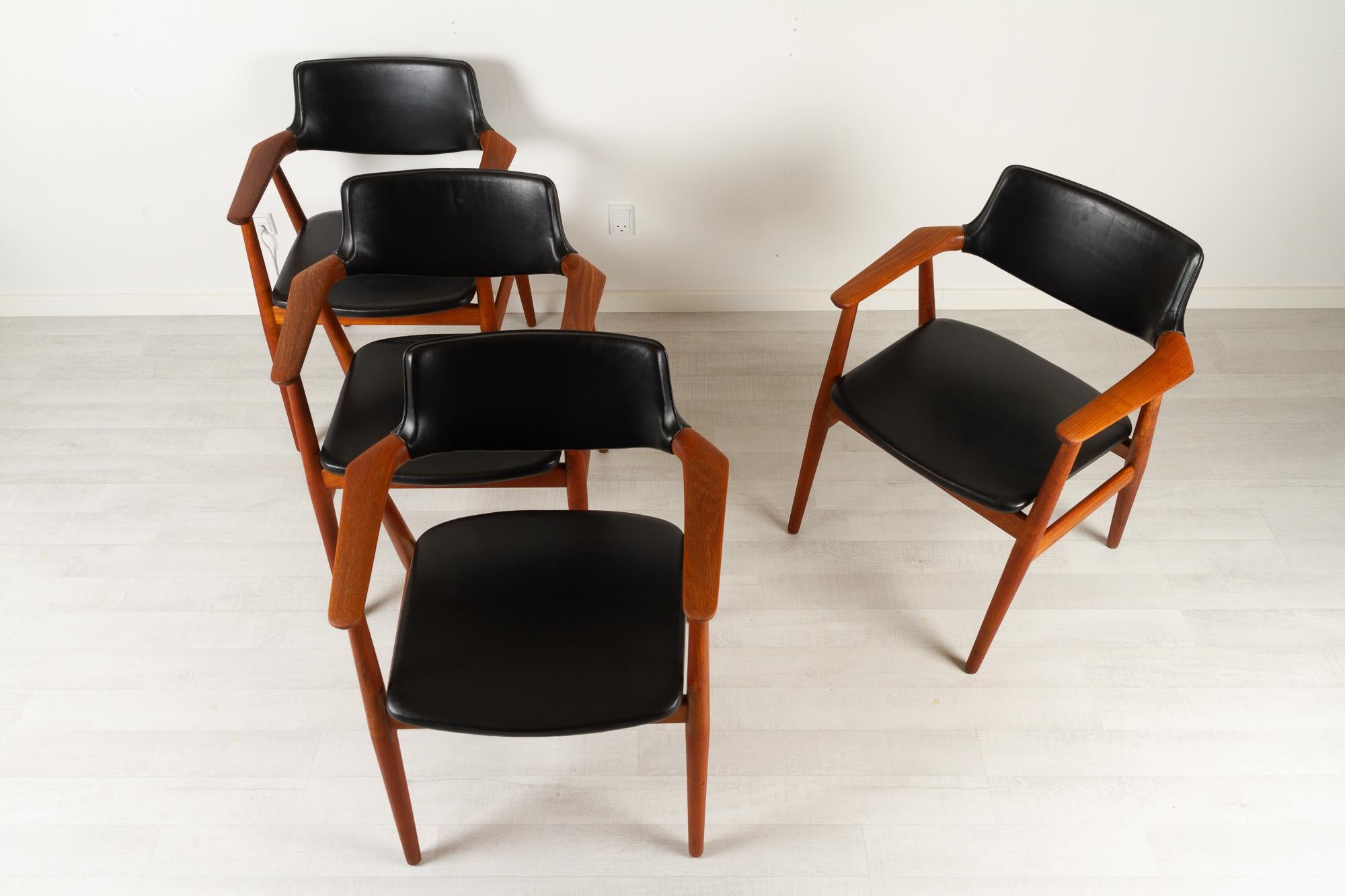 Mid-Century Modern Vintage Danish Teak Armchairs GM11 by Svend Aage Eriksen 1960s Set of 4 For Sale