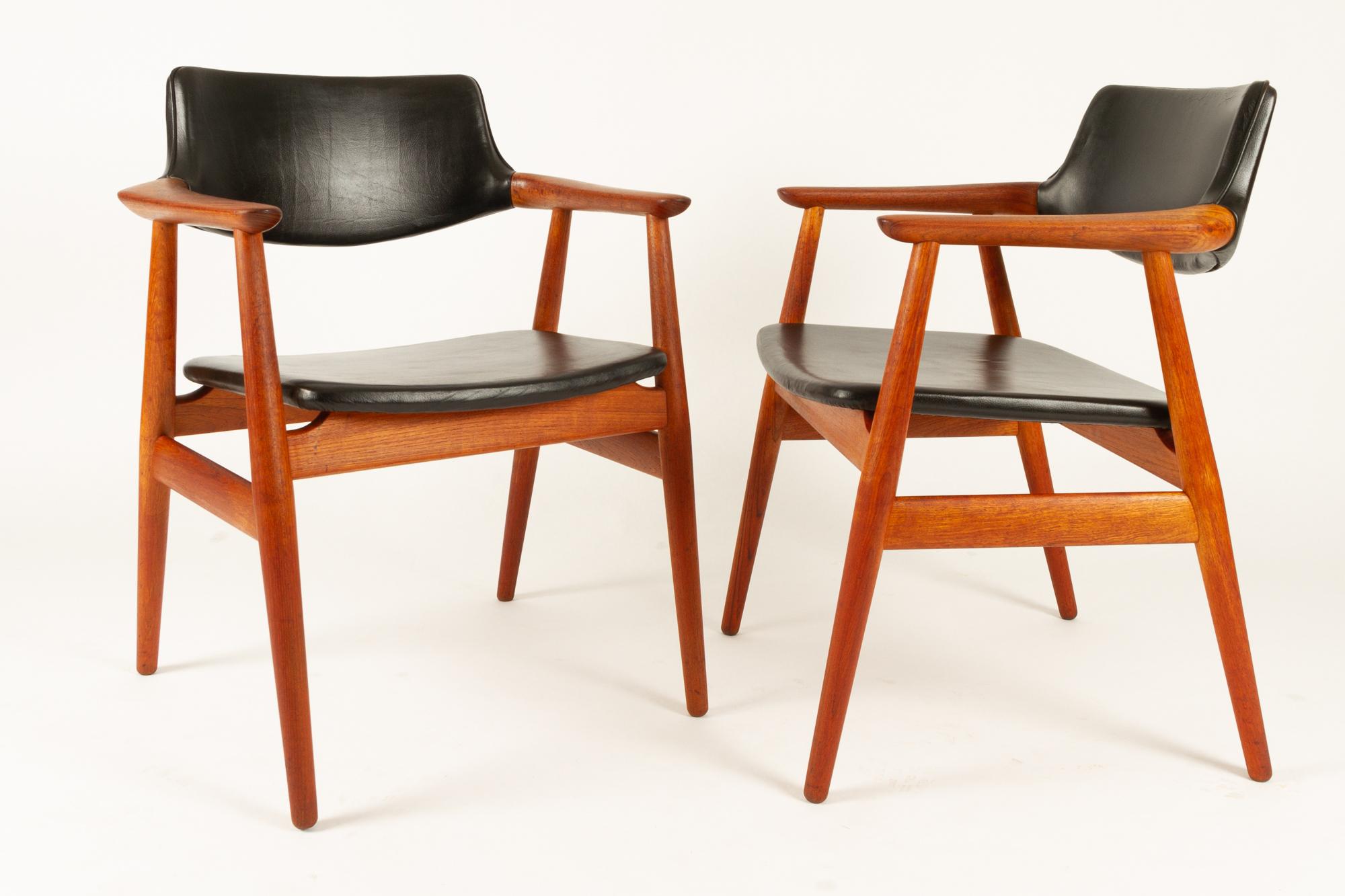 Mid-Century Modern Vintage Danish Teak Armchairs GM11 by Svend Aage Eriksen 1960s Set of 8