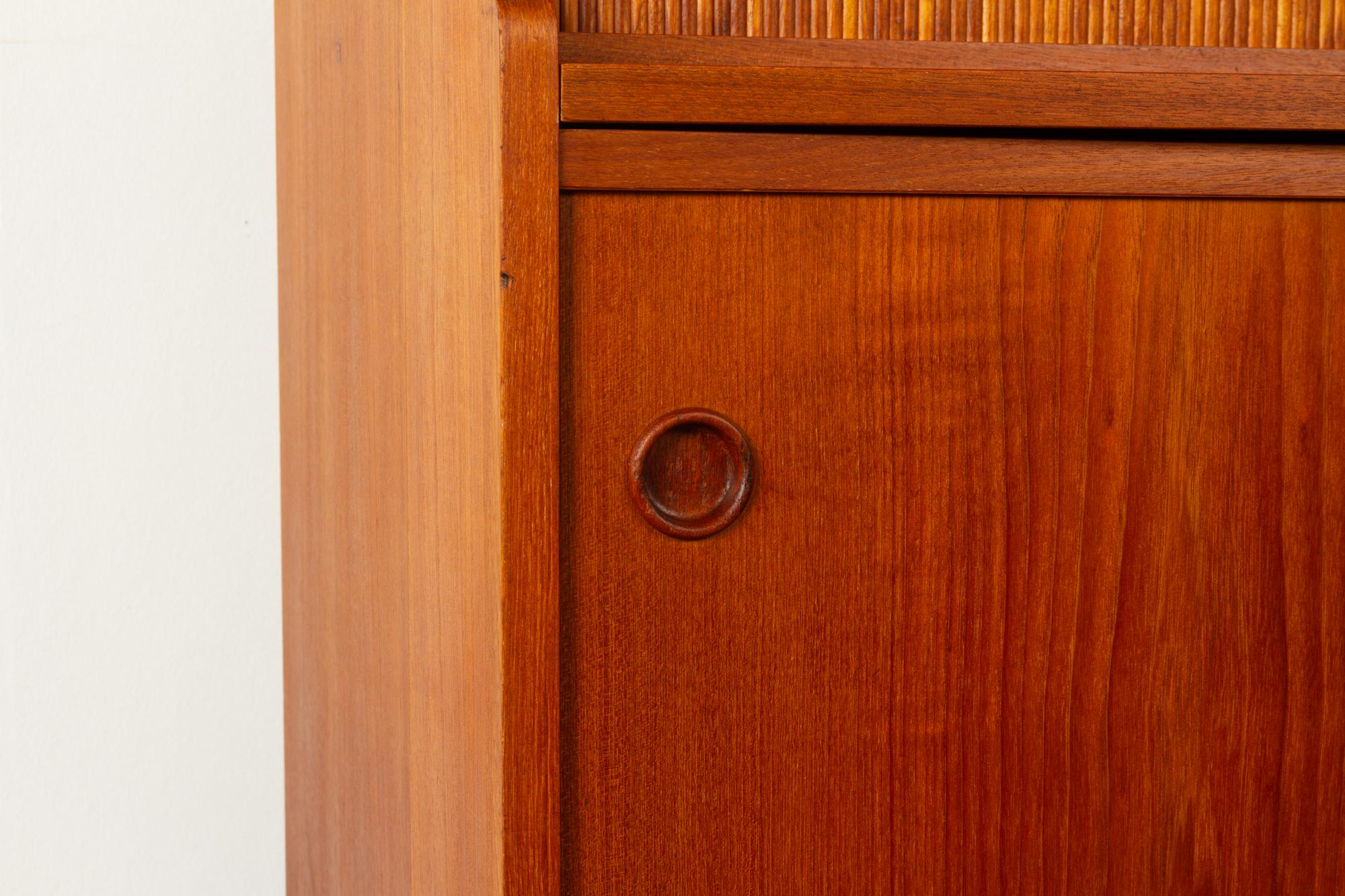 Vintage Danish Teak Bookcase, 1960s 11