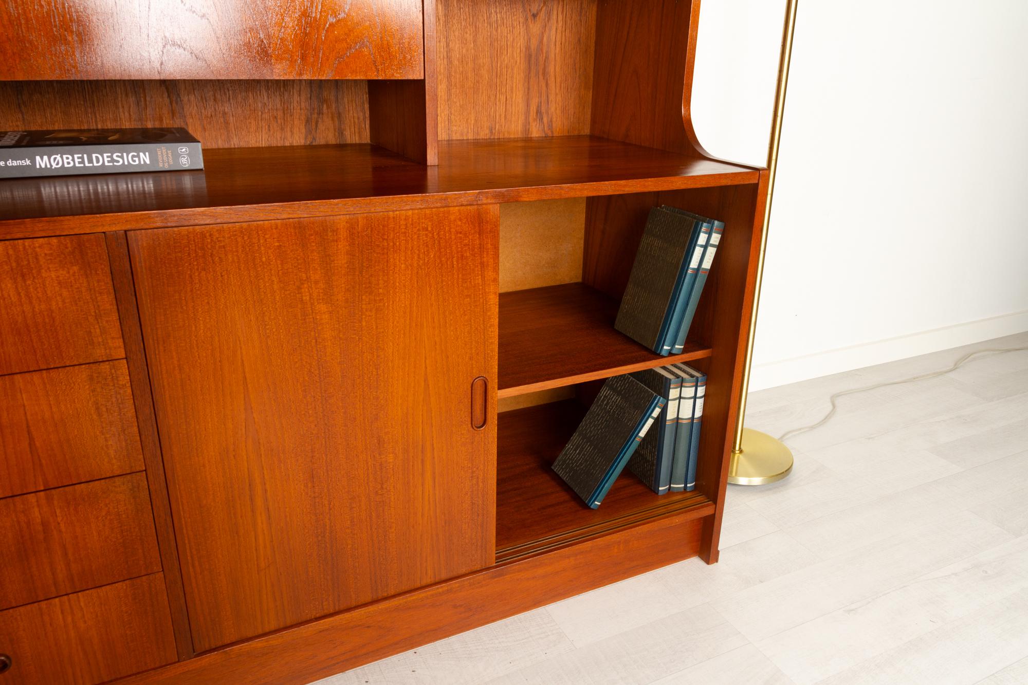 Vintage Danish Teak Bookcase, 1960s 13